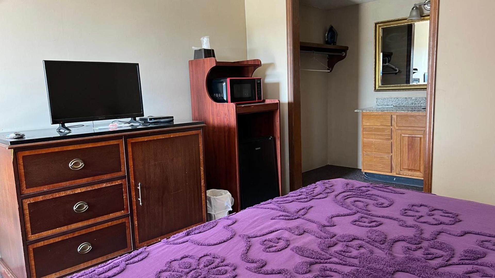 Victorian Inn photo 14