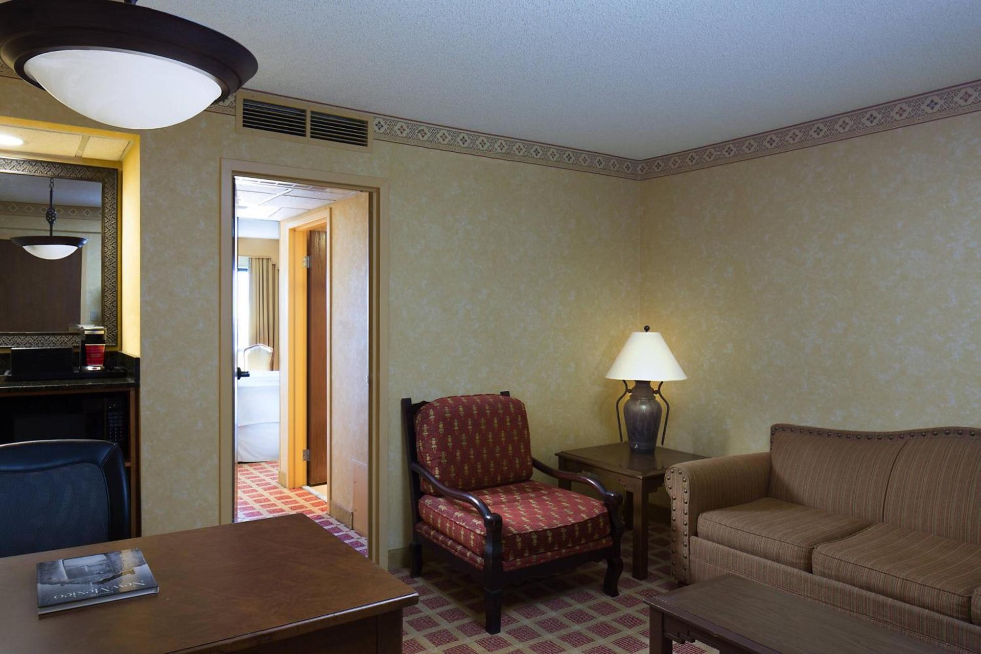 Albuquerque Marriott Pyramid North photo 20