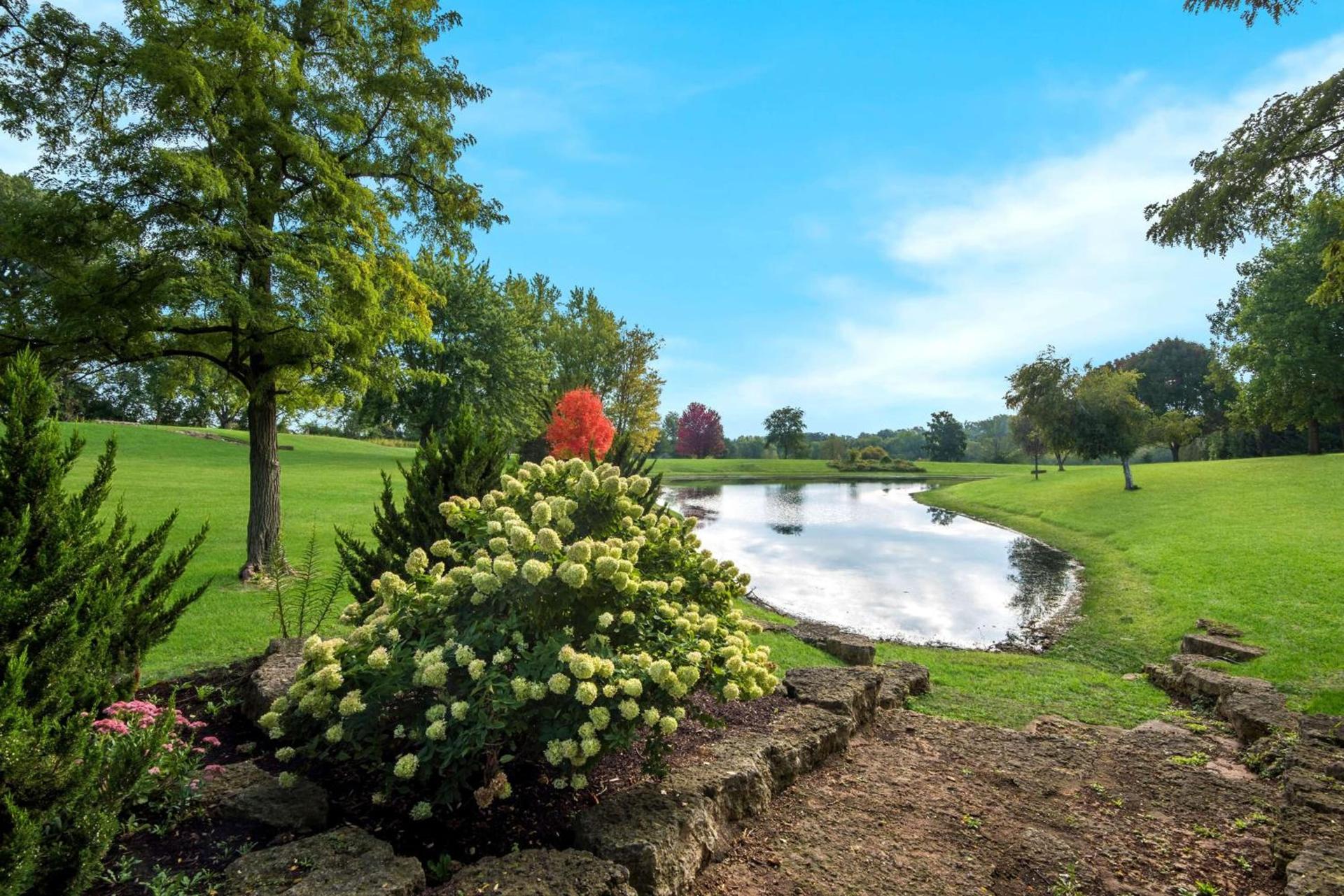 Wyndham Garden Galena Hotel & Day Spa photo 63