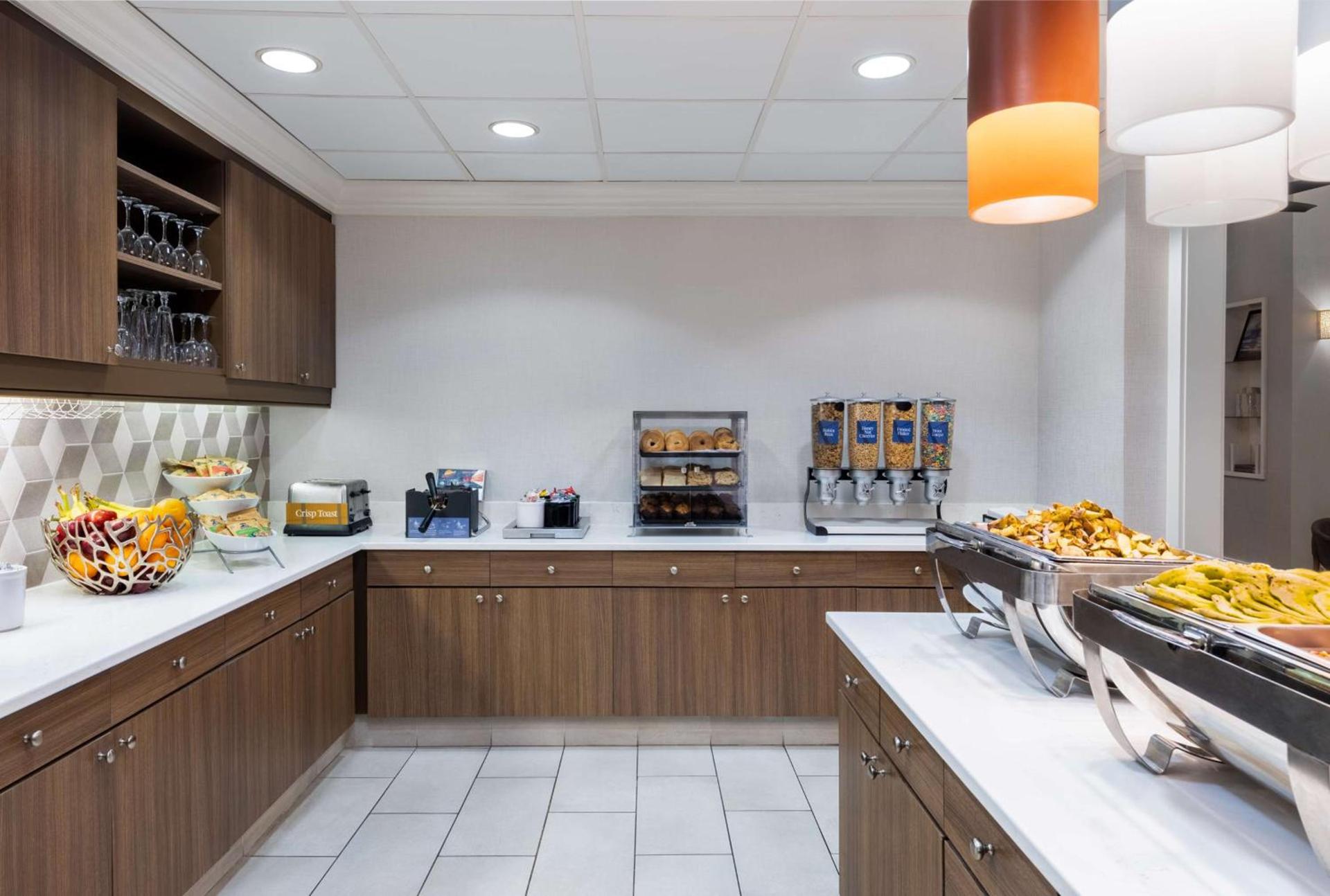 Homewood Suites by Hilton Montgomery photo 14