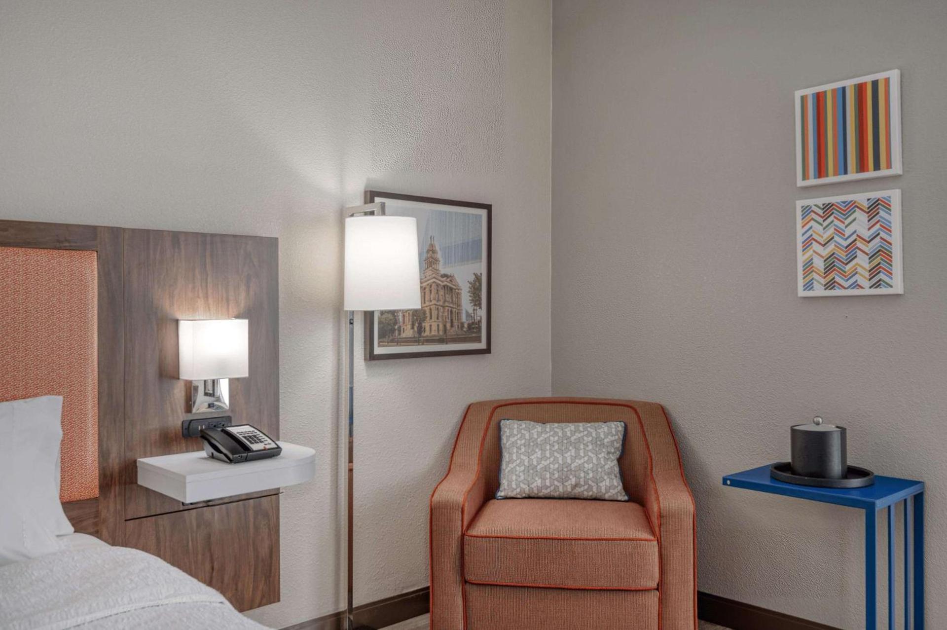 Hampton Inn by Hilton Washington Court House photo 37