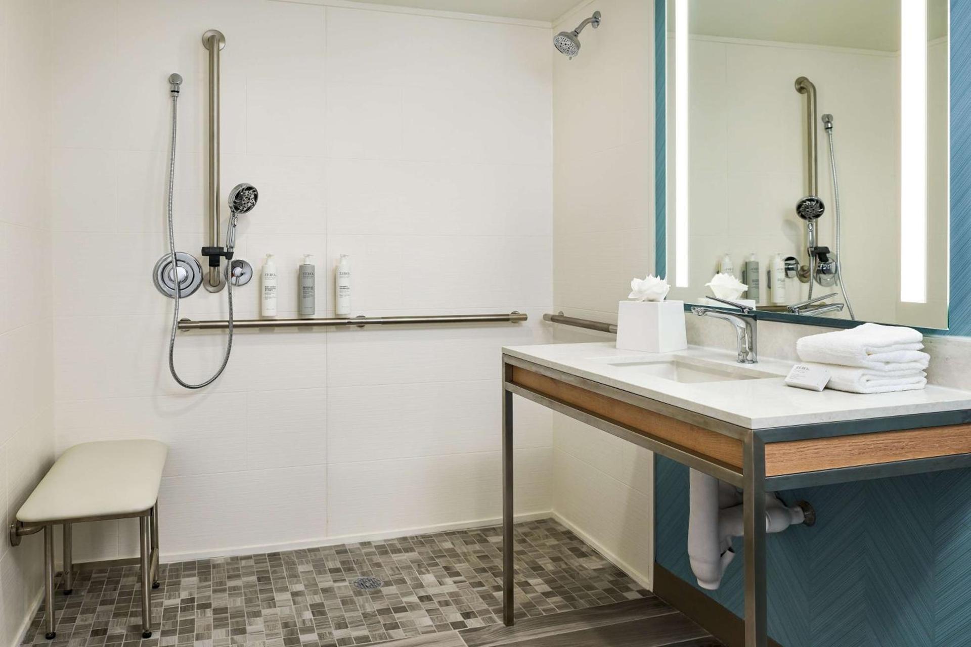 Hilton Garden Inn Tewksbury Andover photo 32