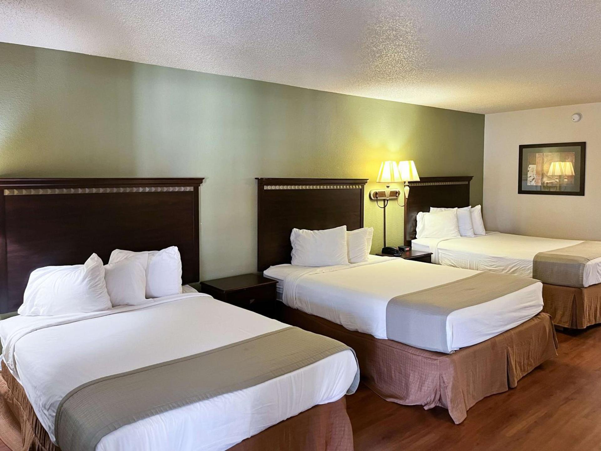 Motel 6 Abbeville, AL photo 10