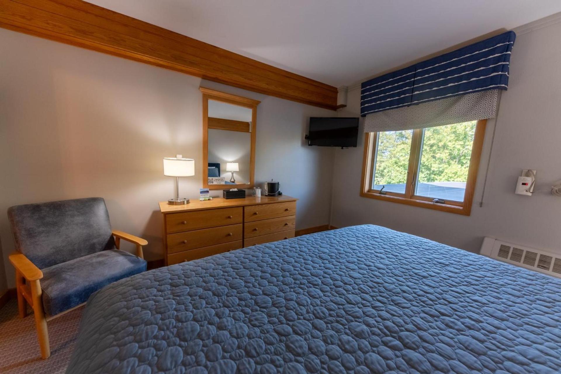 Sugarloaf Inn photo 27