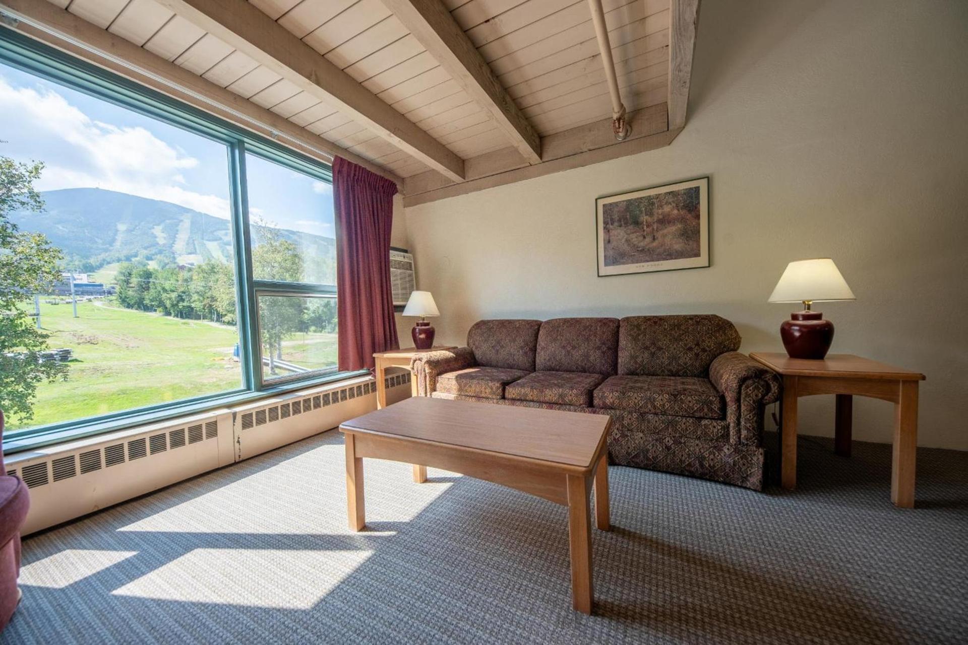 Sugarloaf Inn photo 66
