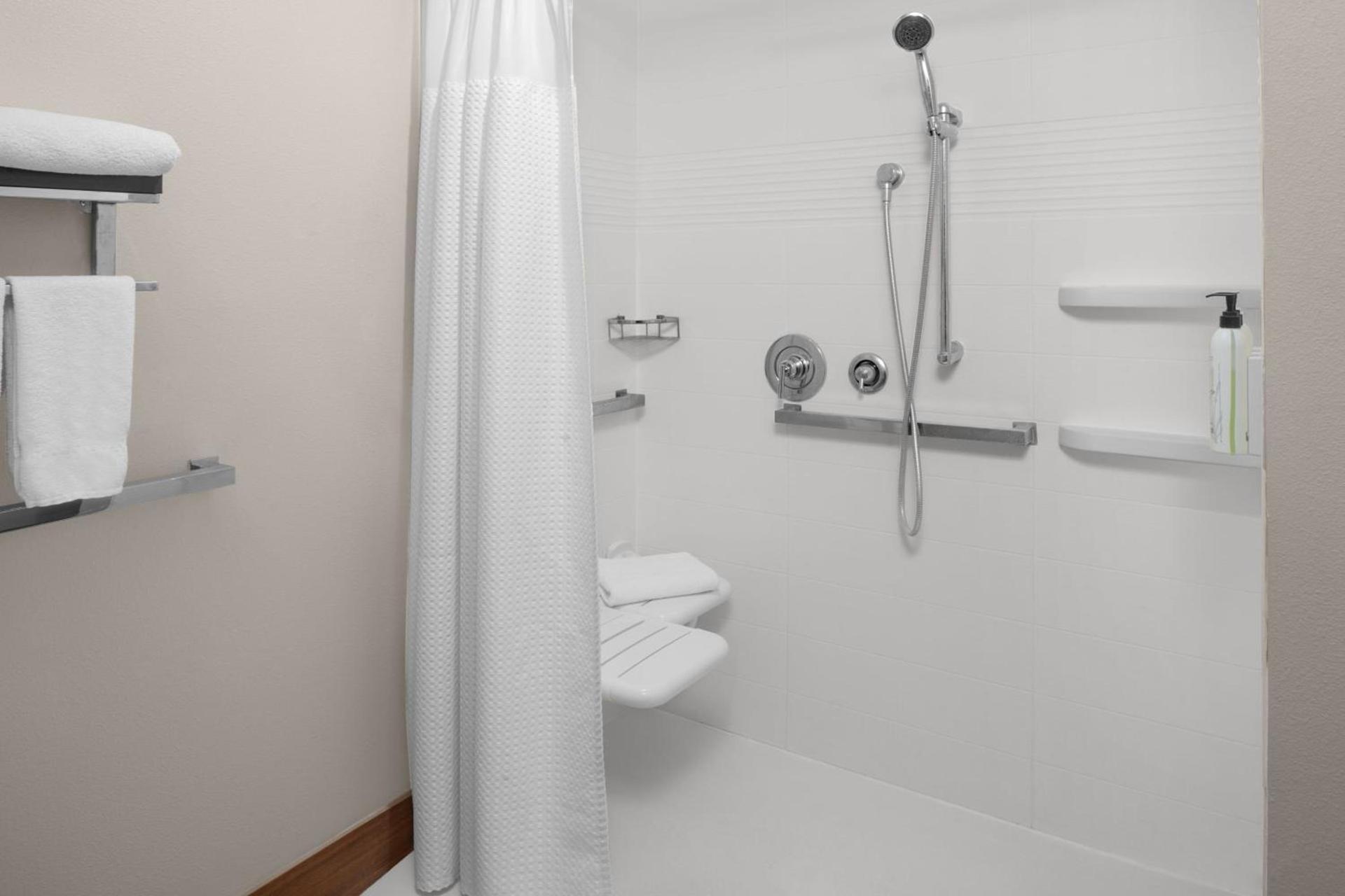 TownePlace Suites by Marriott Kingsville photo 15