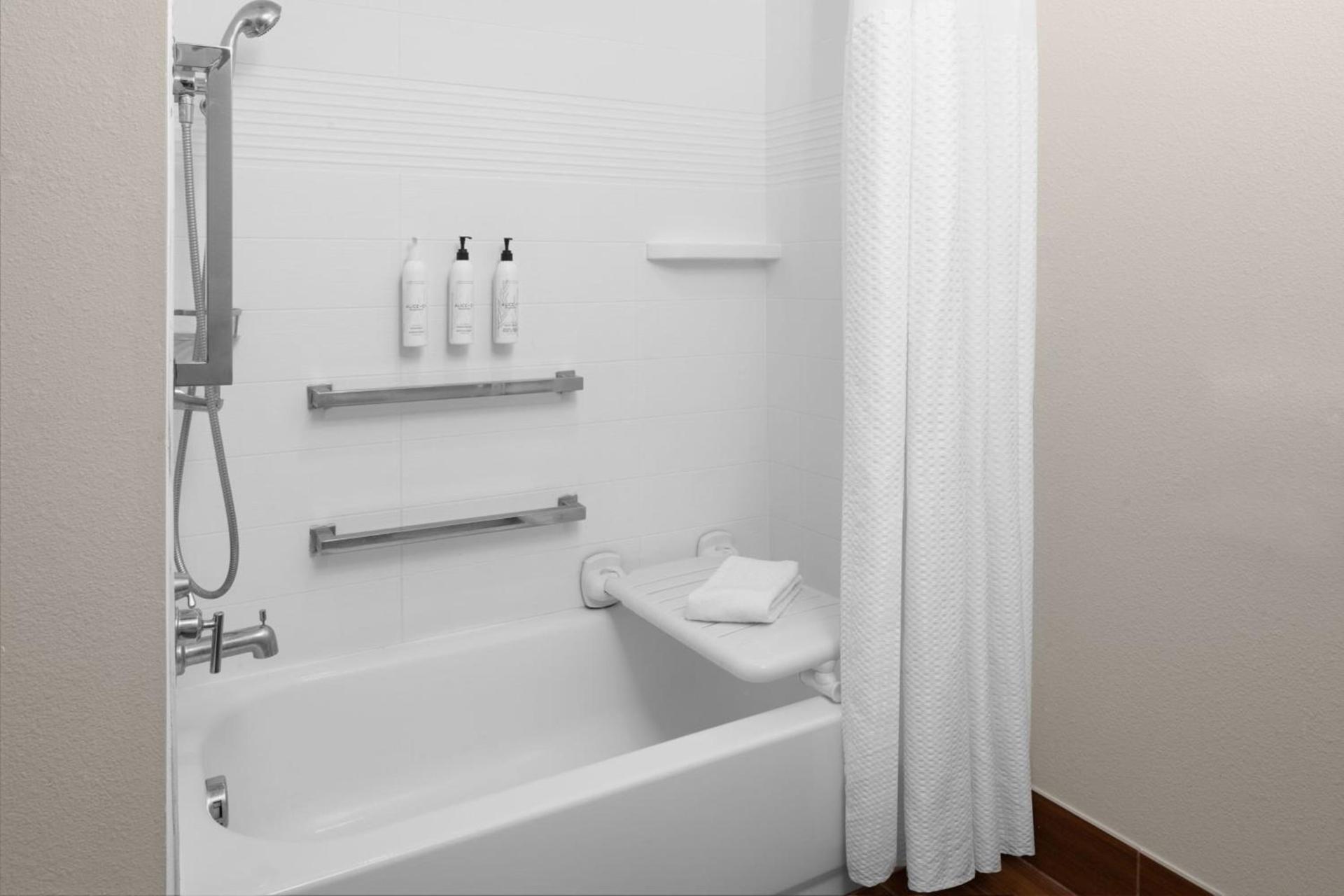 TownePlace Suites by Marriott Kingsville photo 16