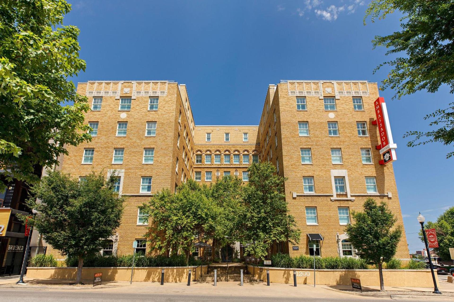 Ambassador Hotel Oklahoma City, Autograph Collection photo 3
