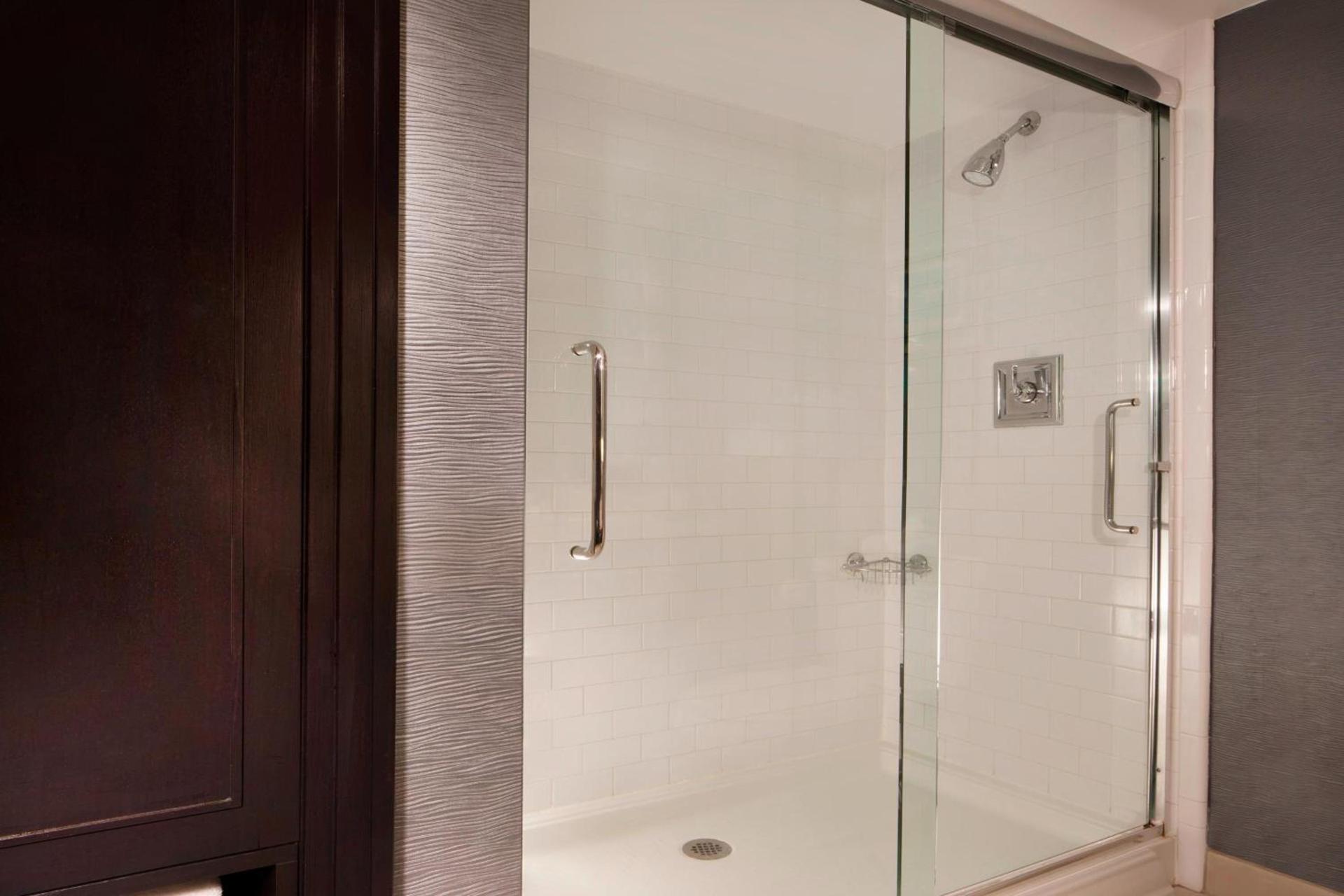 Sheraton Arlington Hotel photo 13