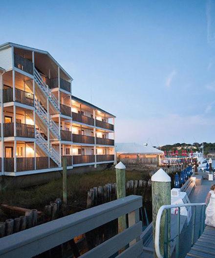 The Hotel at Cape Ann Marina photo 45