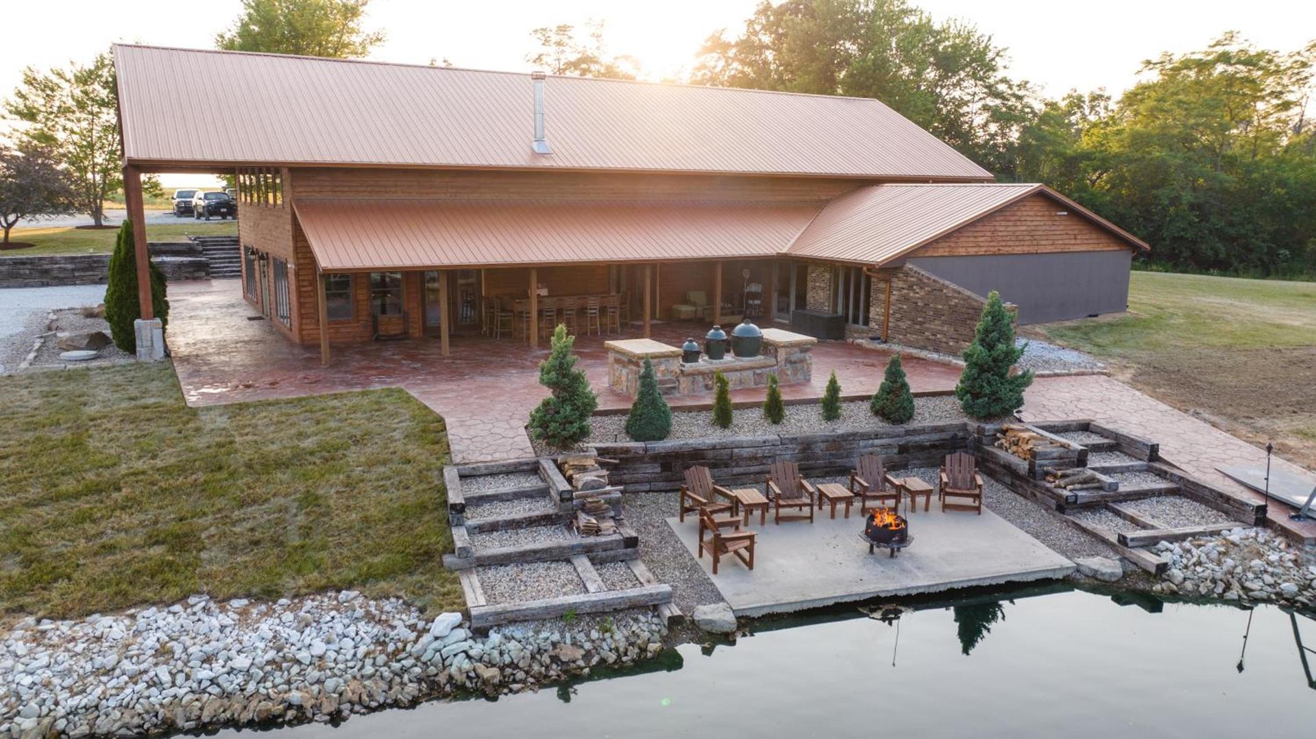 Bearshield Lodge photo 1
