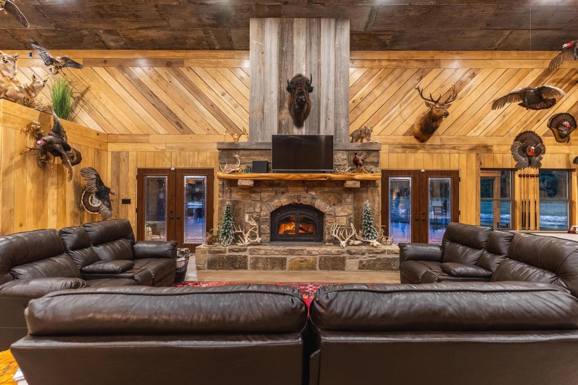 Bearshield Lodge photo 33