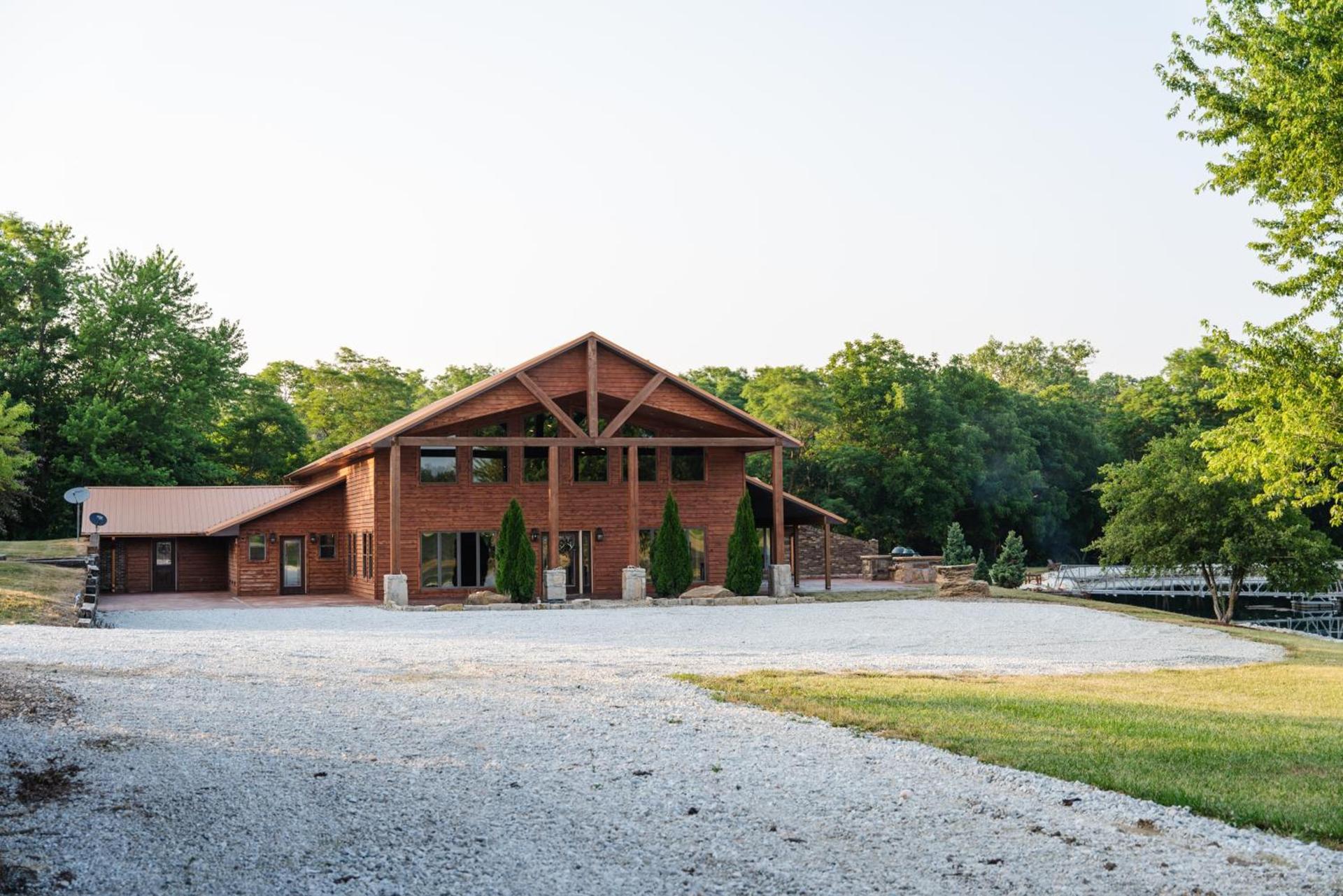 Bearshield Lodge photo 50