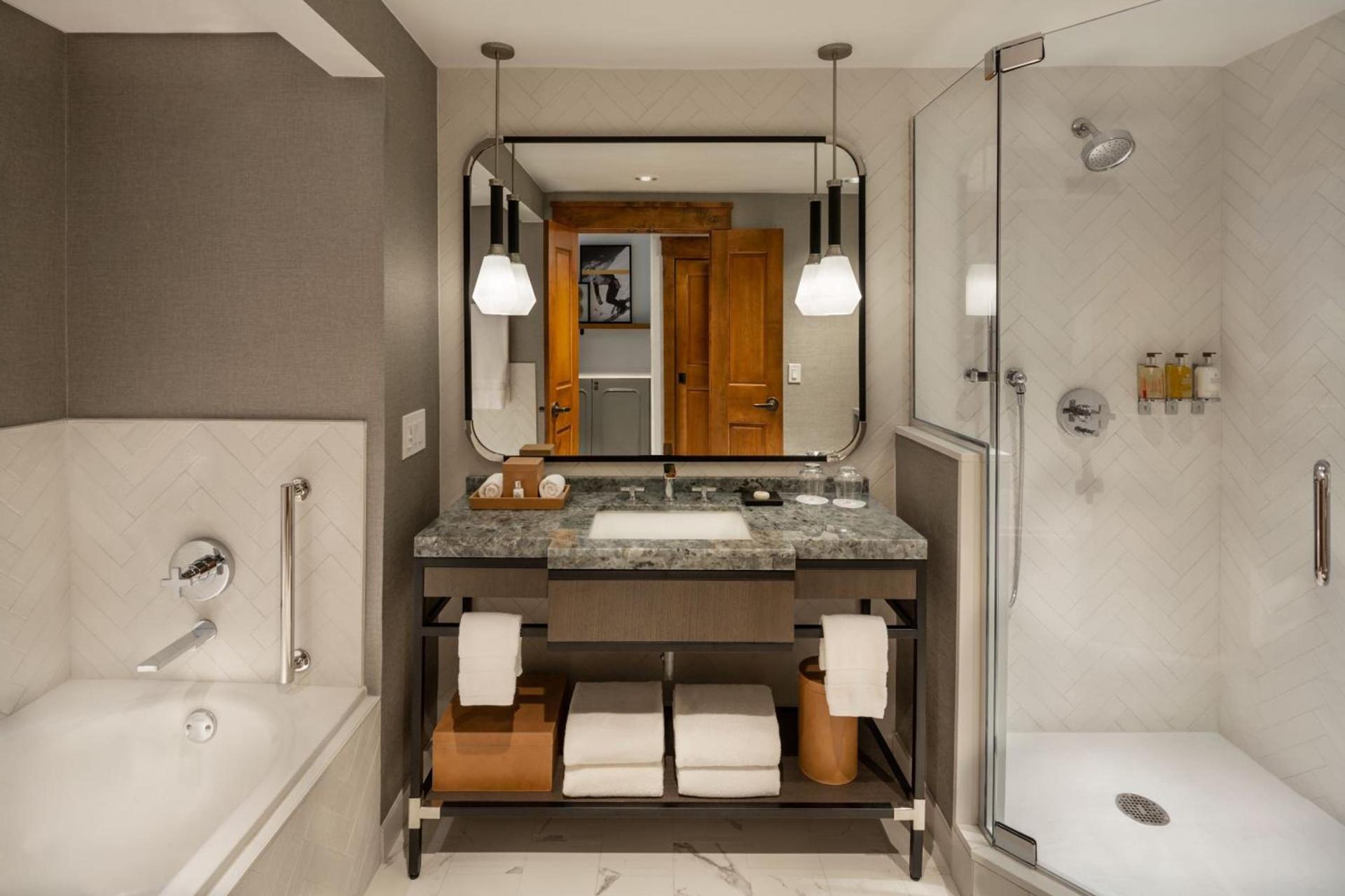 The Hythe, a Luxury Collection Resort, Vail photo 61