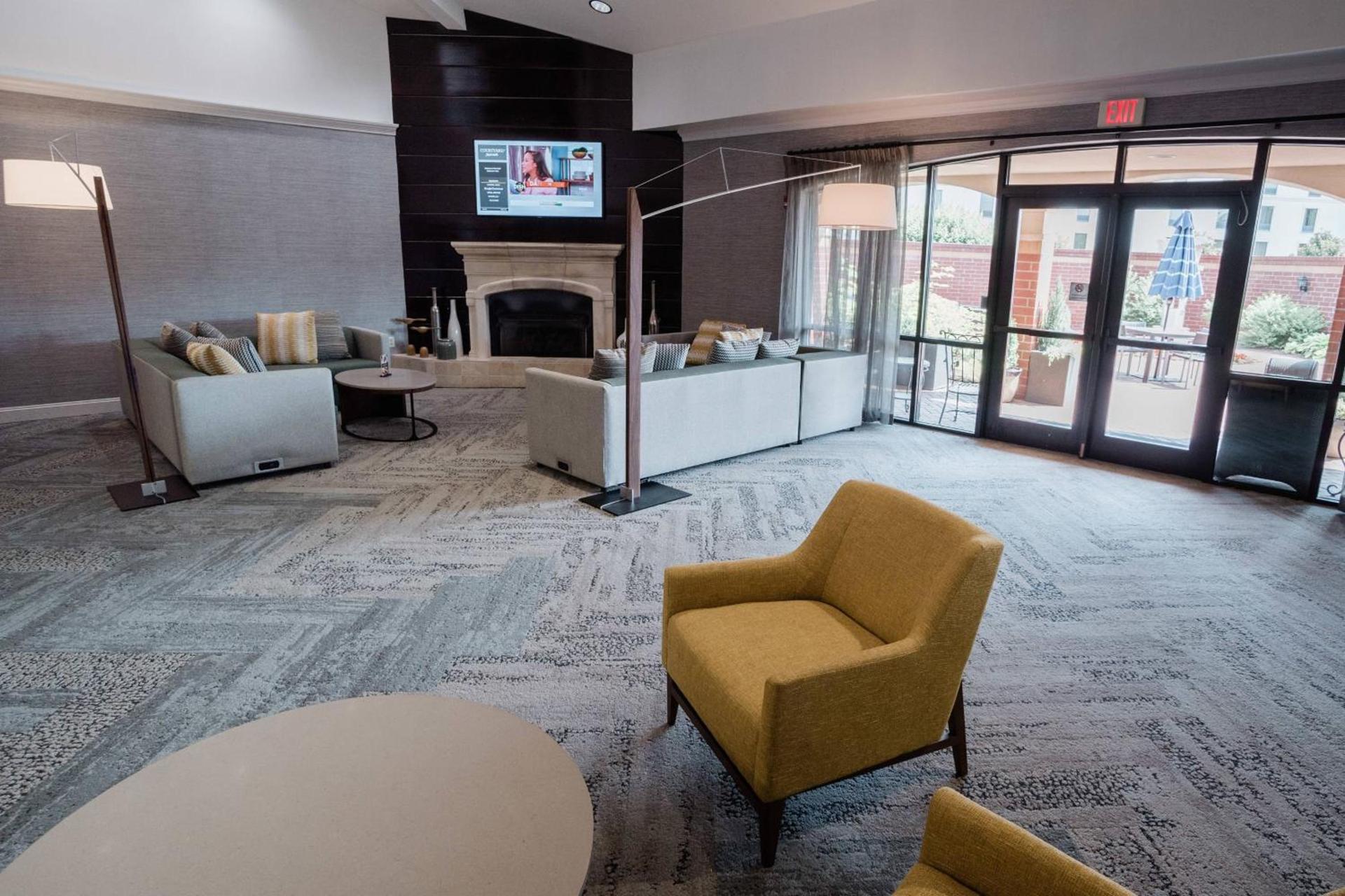Courtyard by Marriott Hickory photo 18