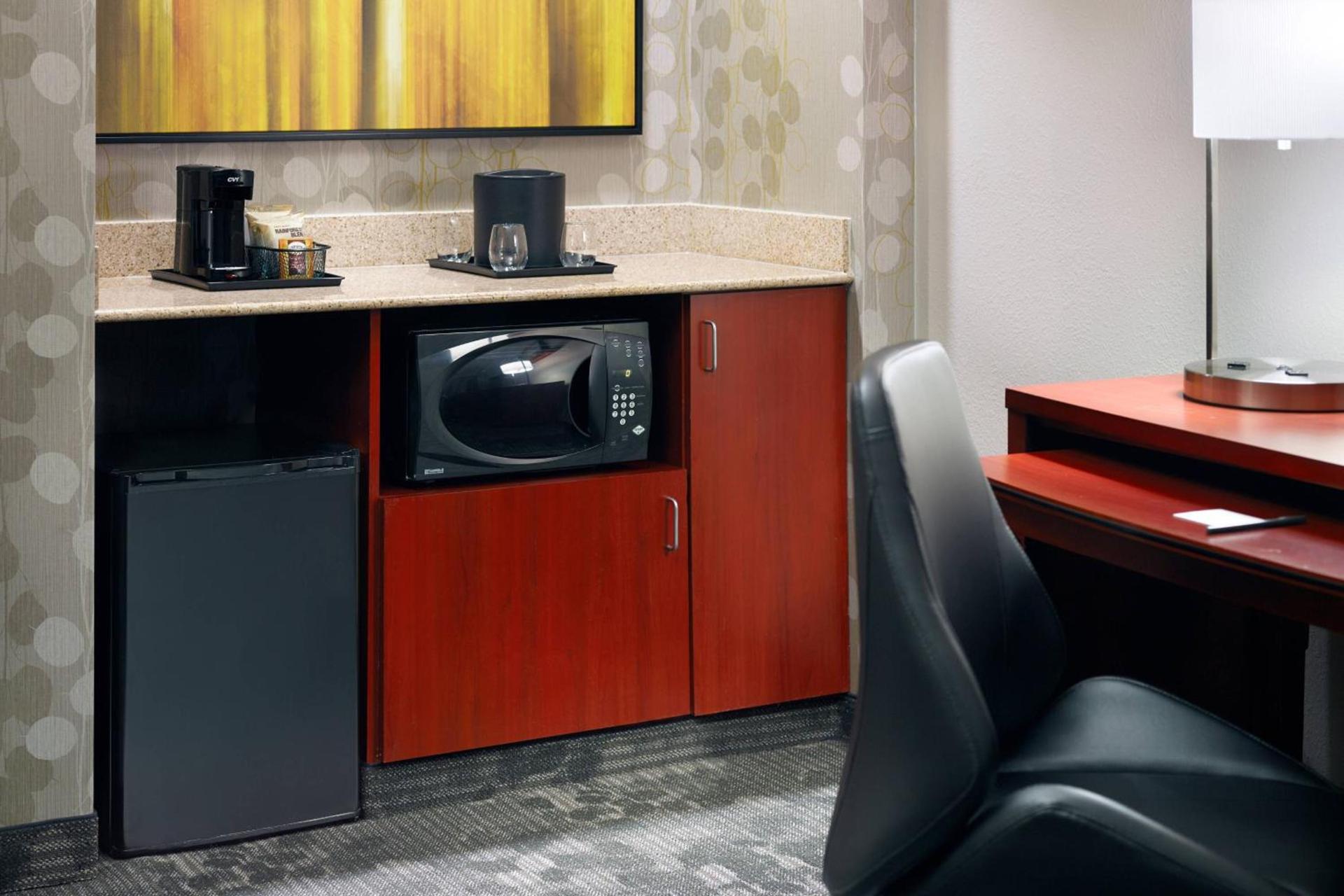 Courtyard by Marriott Perimeter Center photo 17