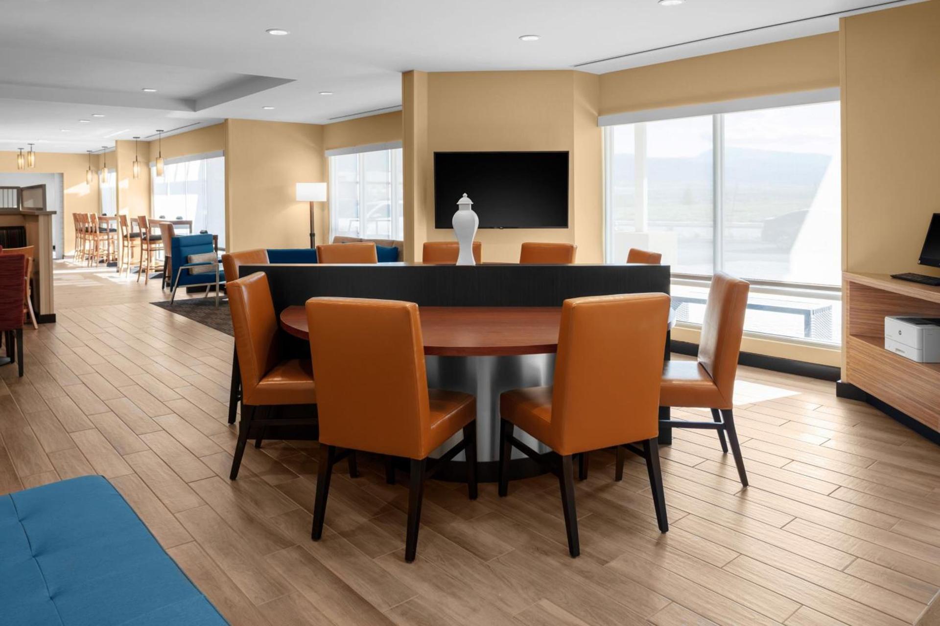 TownePlace Suites By Marriott Tehachapi photo 4