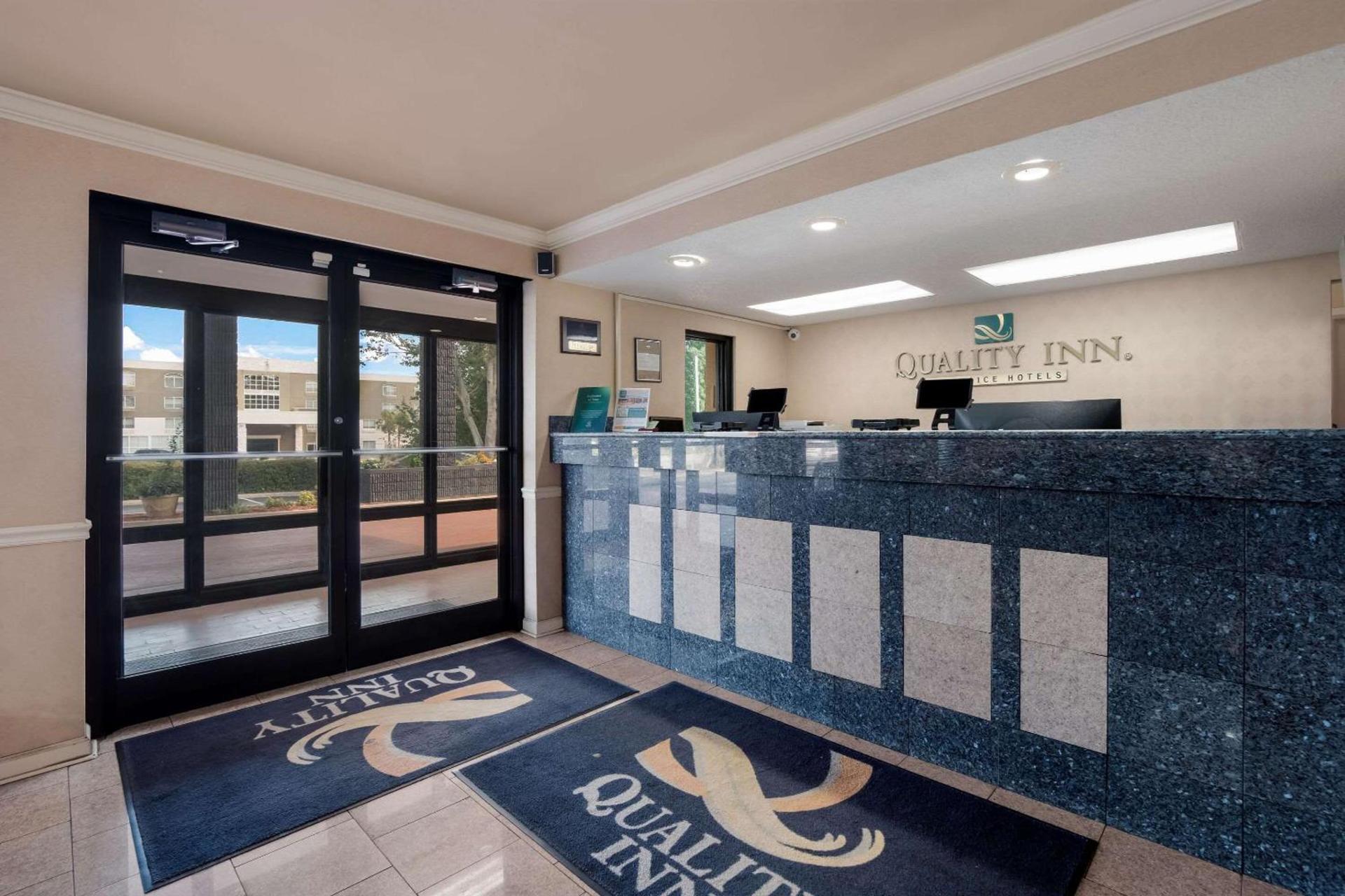 Quality Inn Fort Jackson photo 8