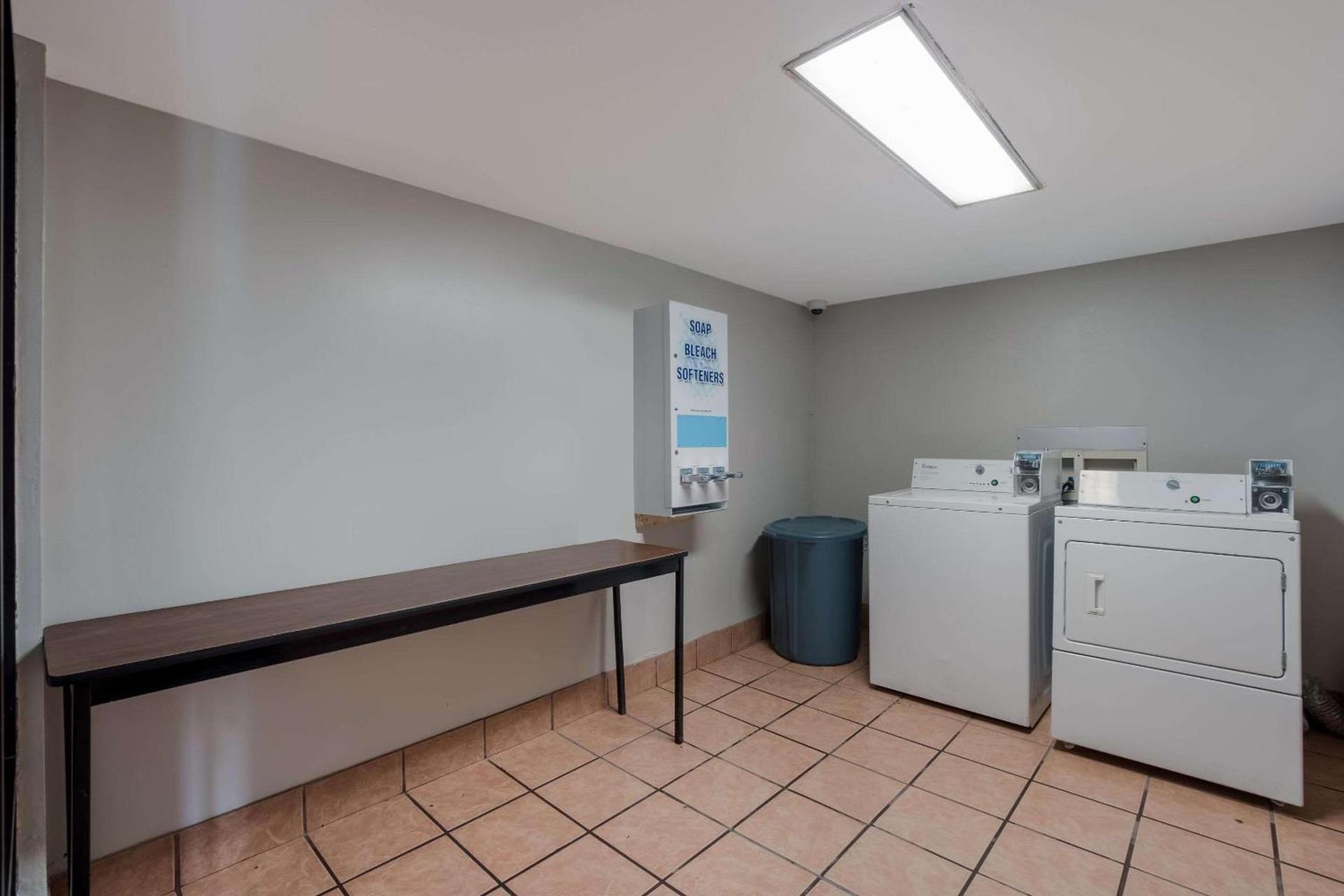 Quality Inn Fort Jackson photo 32