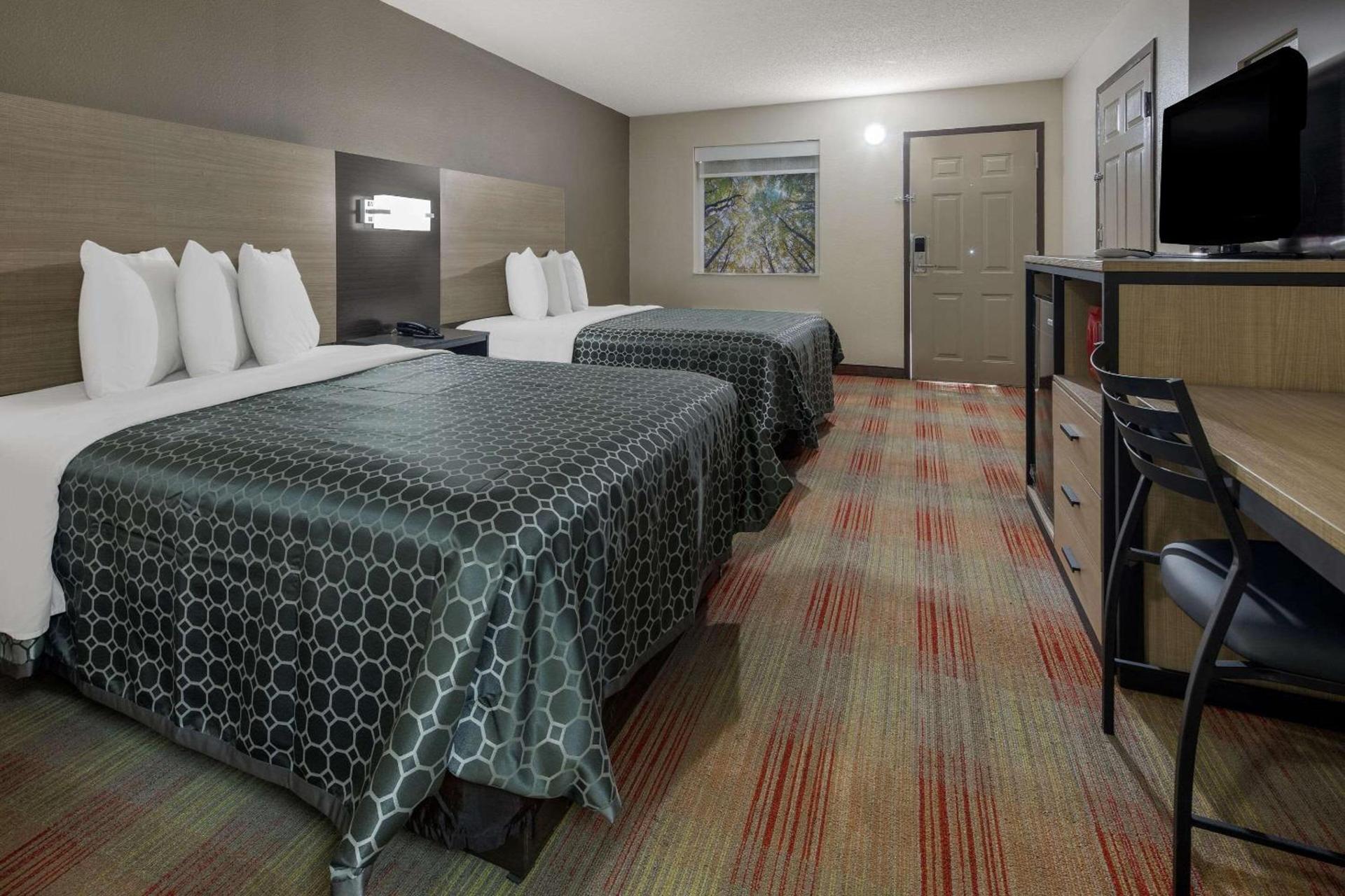 Rodeway Inn Ardmore I-65 photo 27