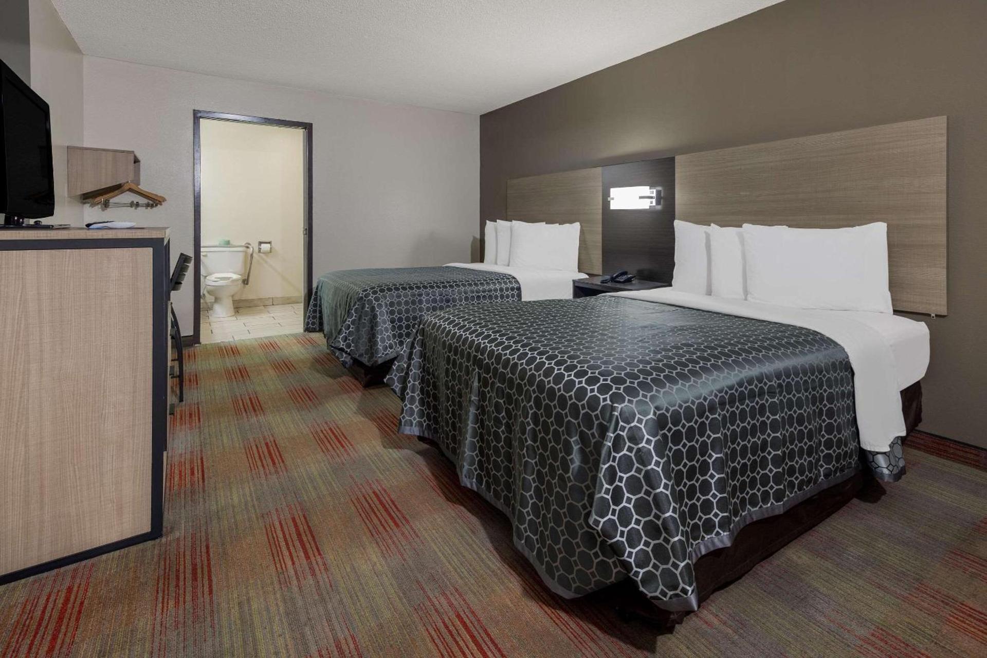 Rodeway Inn Ardmore I-65 photo 26