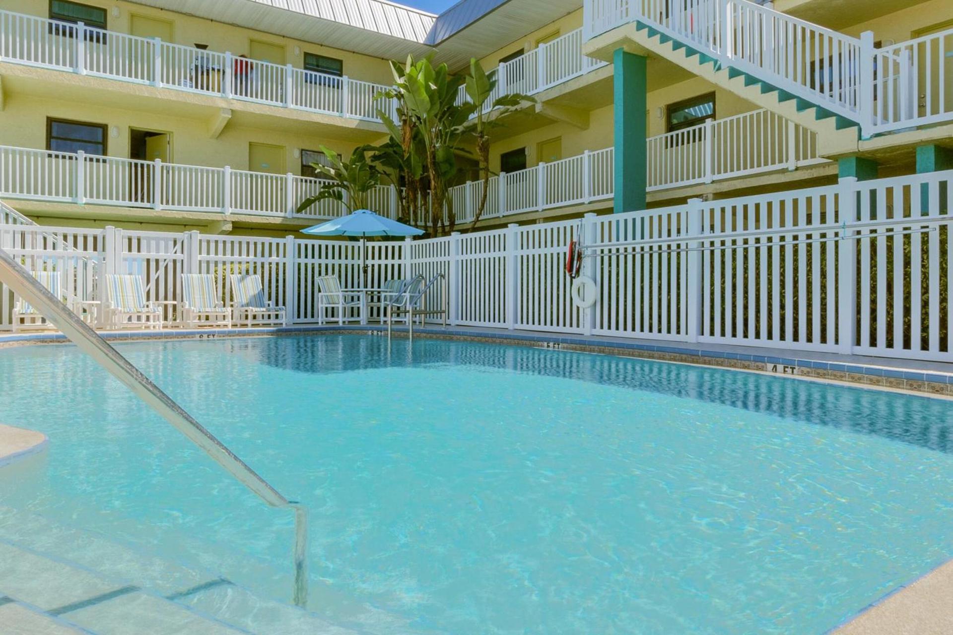 Tuckaway Shores Resort photo 44