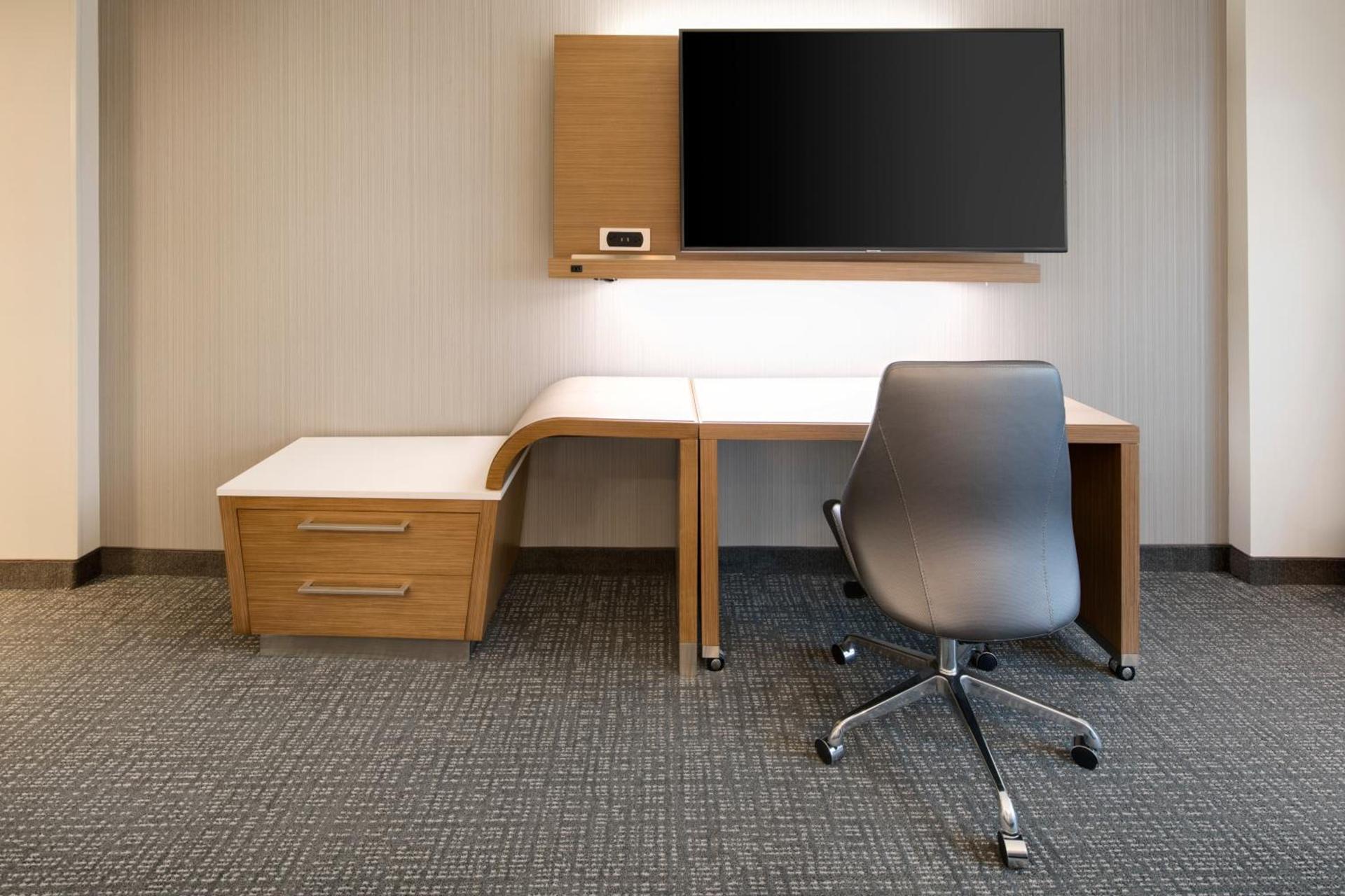 Courtyard by Marriott Atlanta Vinings/Galleria photo 10