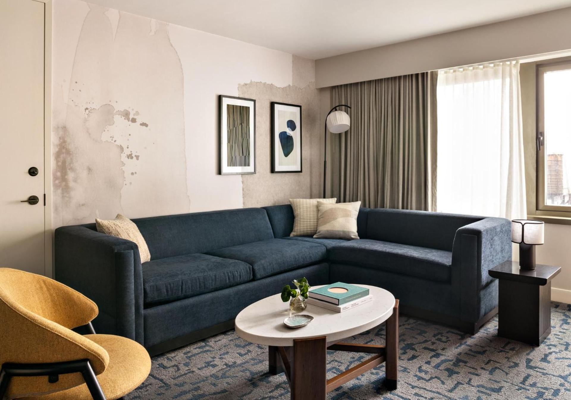 Kimpton Theta New York - Times Square by IHG photo 13