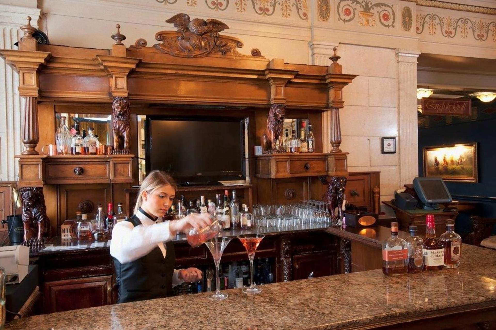 The Brown Hotel photo 7