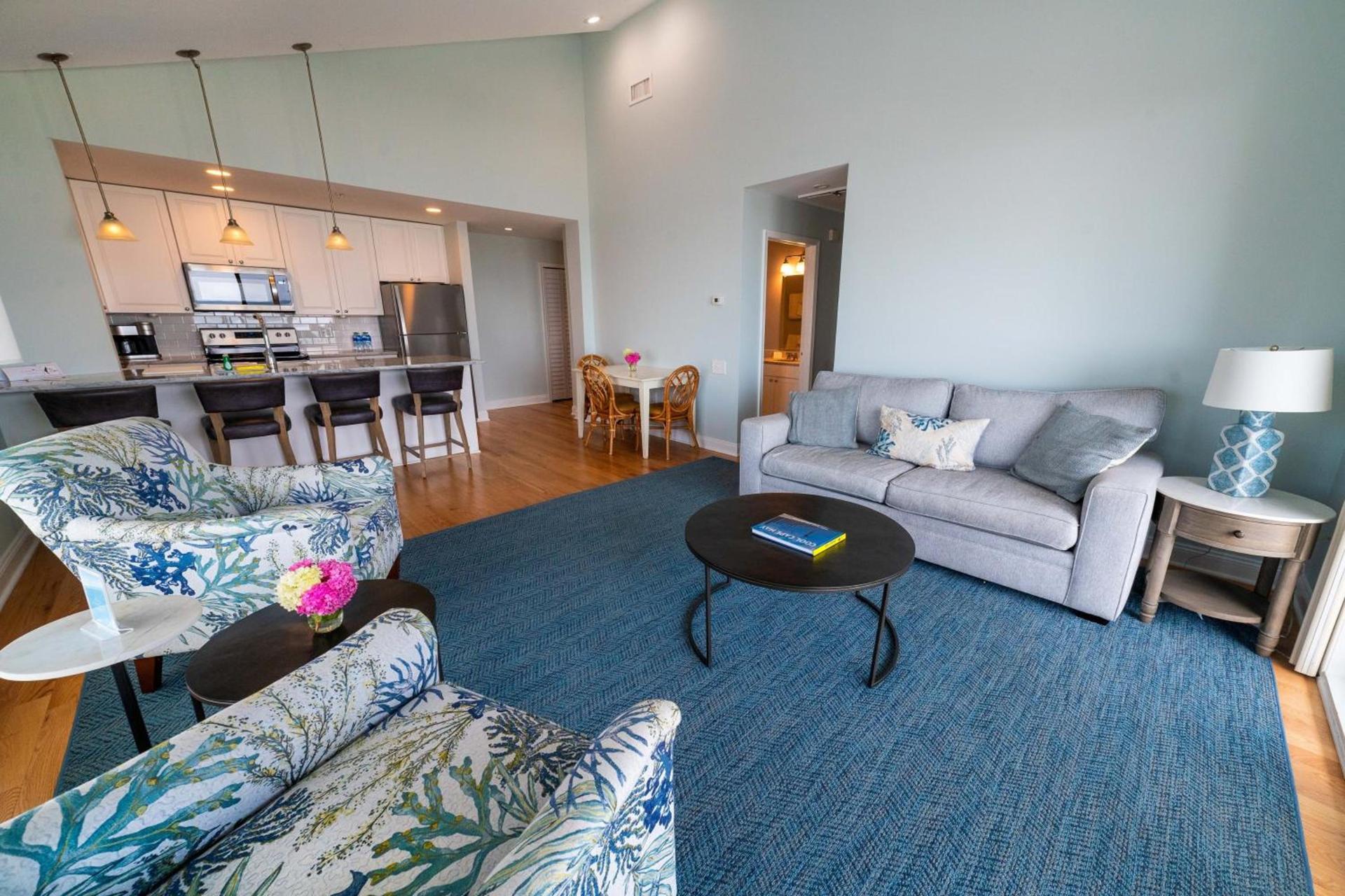 Sandpiper Beach Club photo 21