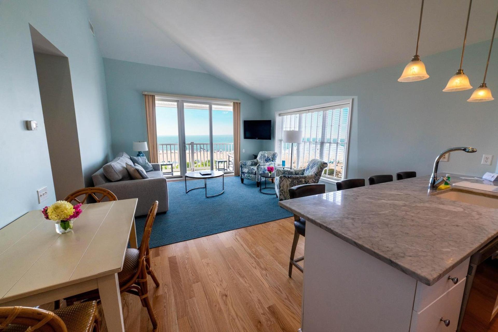 Sandpiper Beach Club photo 20
