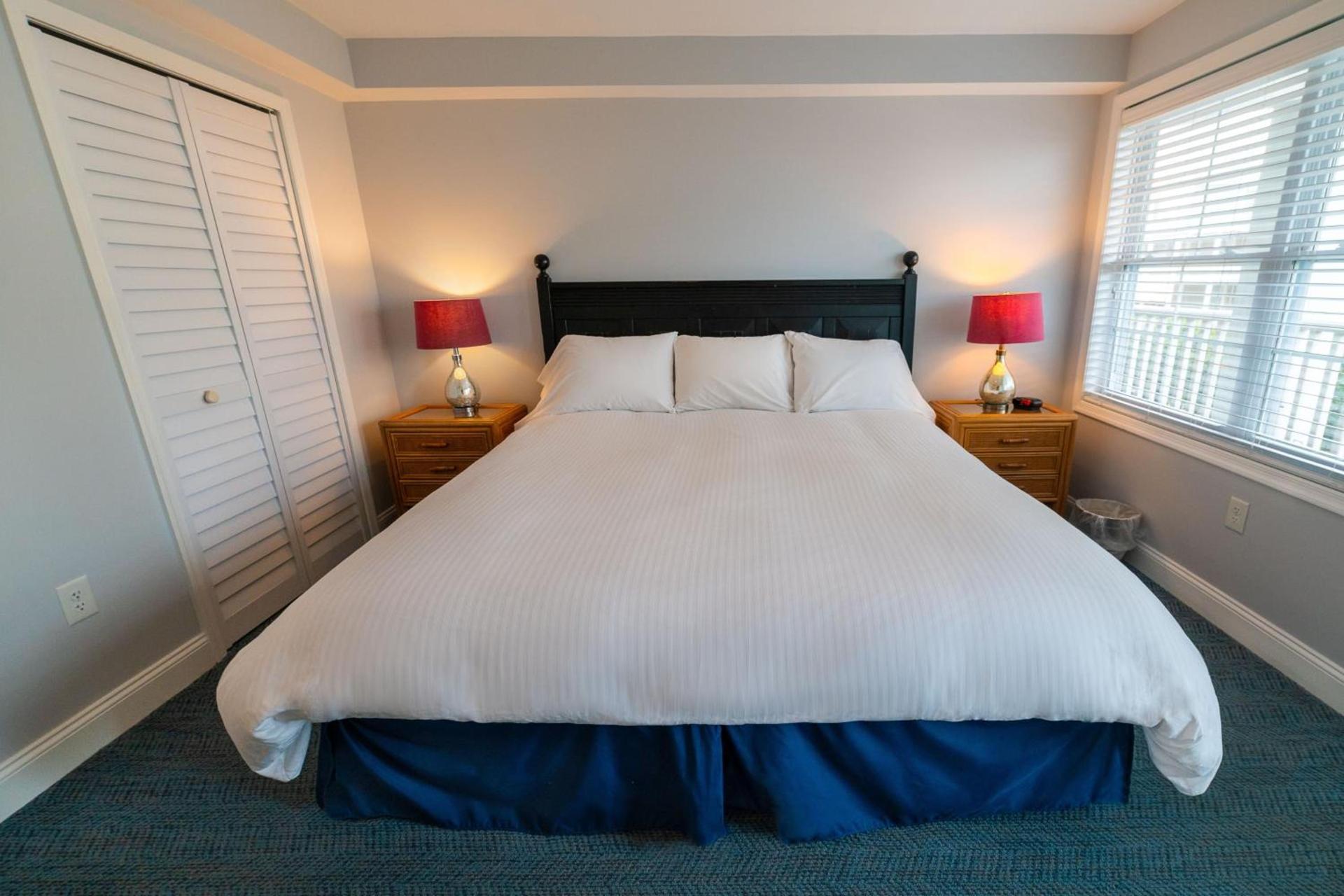 Sandpiper Beach Club photo 29