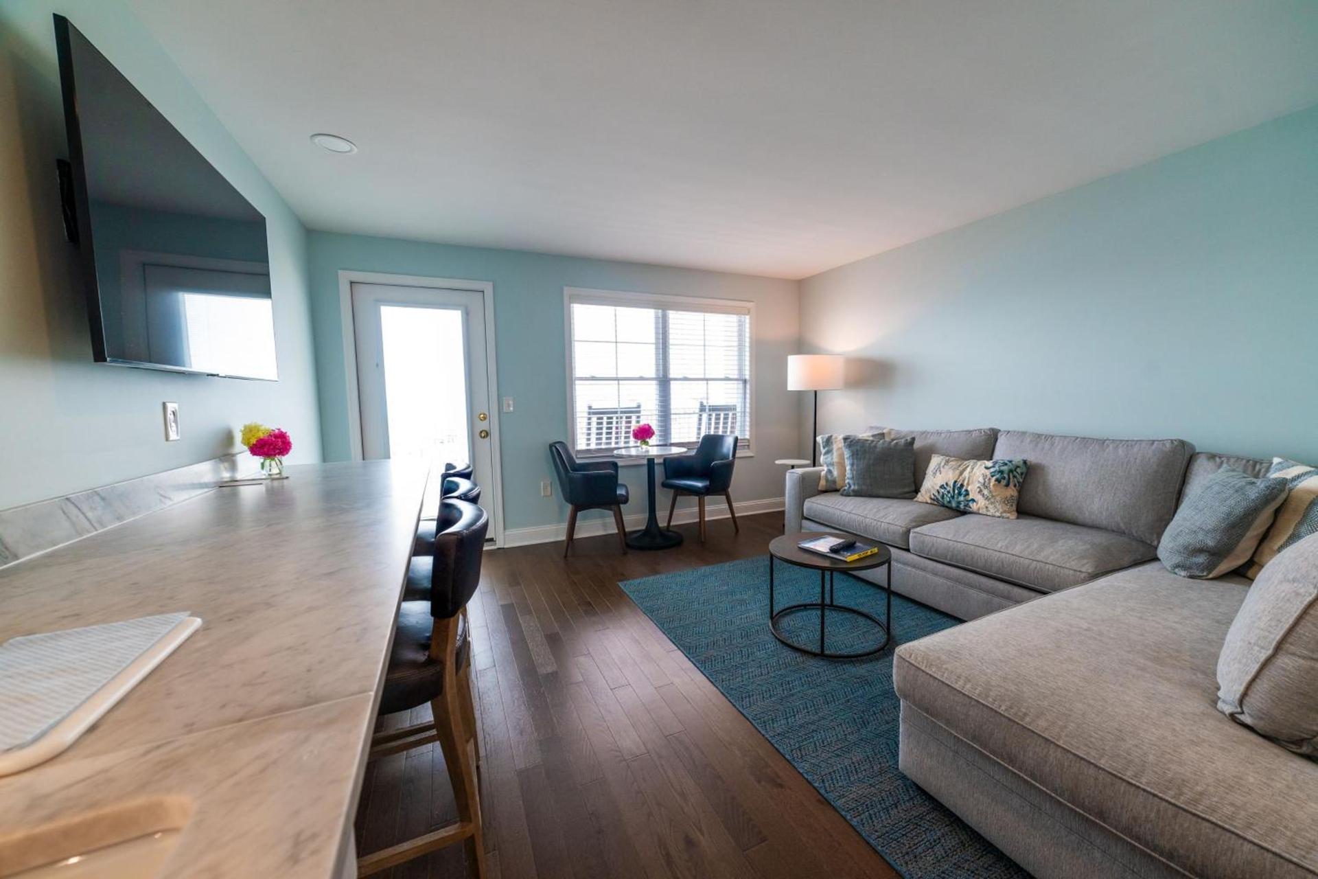 Sandpiper Beach Club photo 30