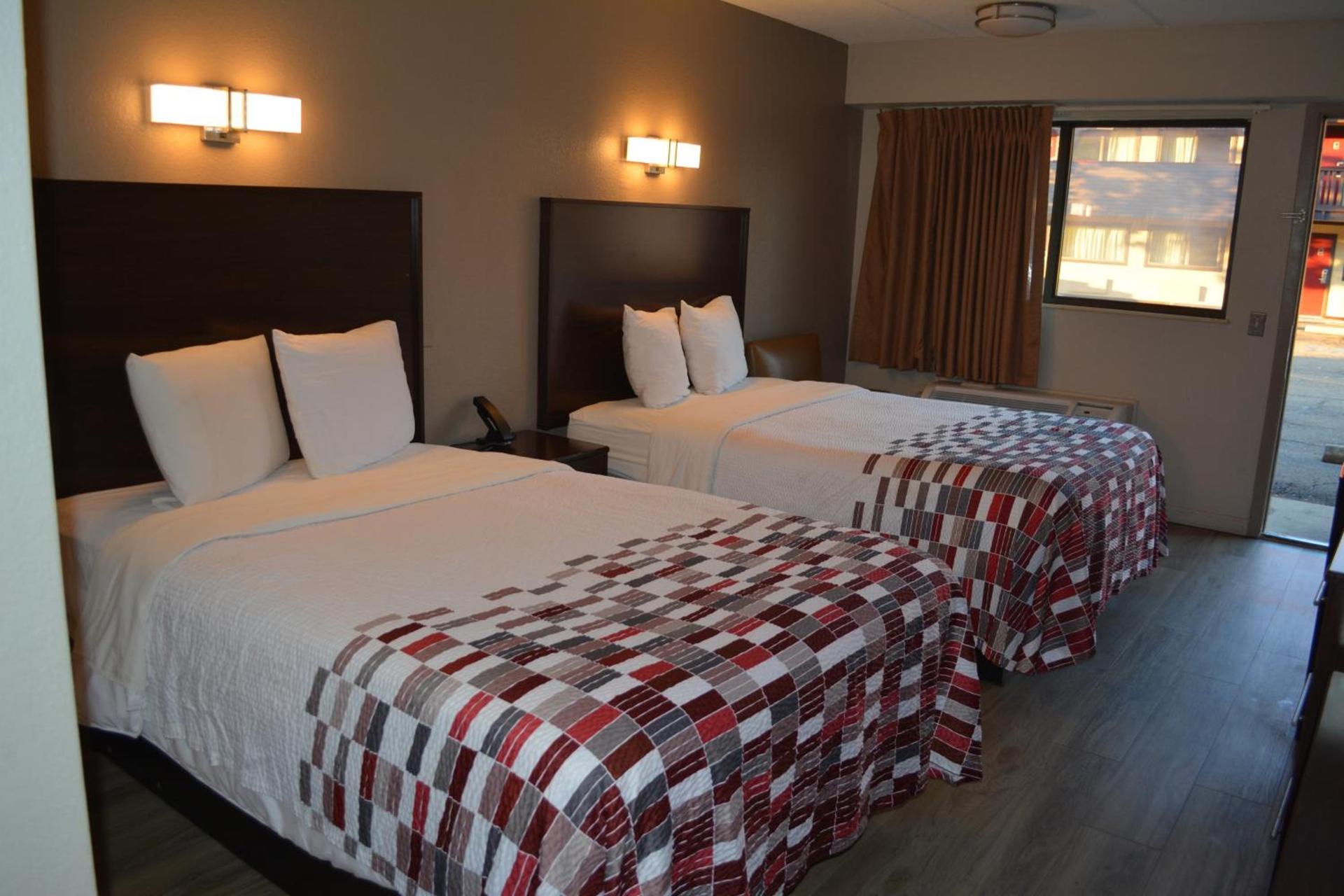 Red Roof Inn Jackson North – Ridgeland photo 13