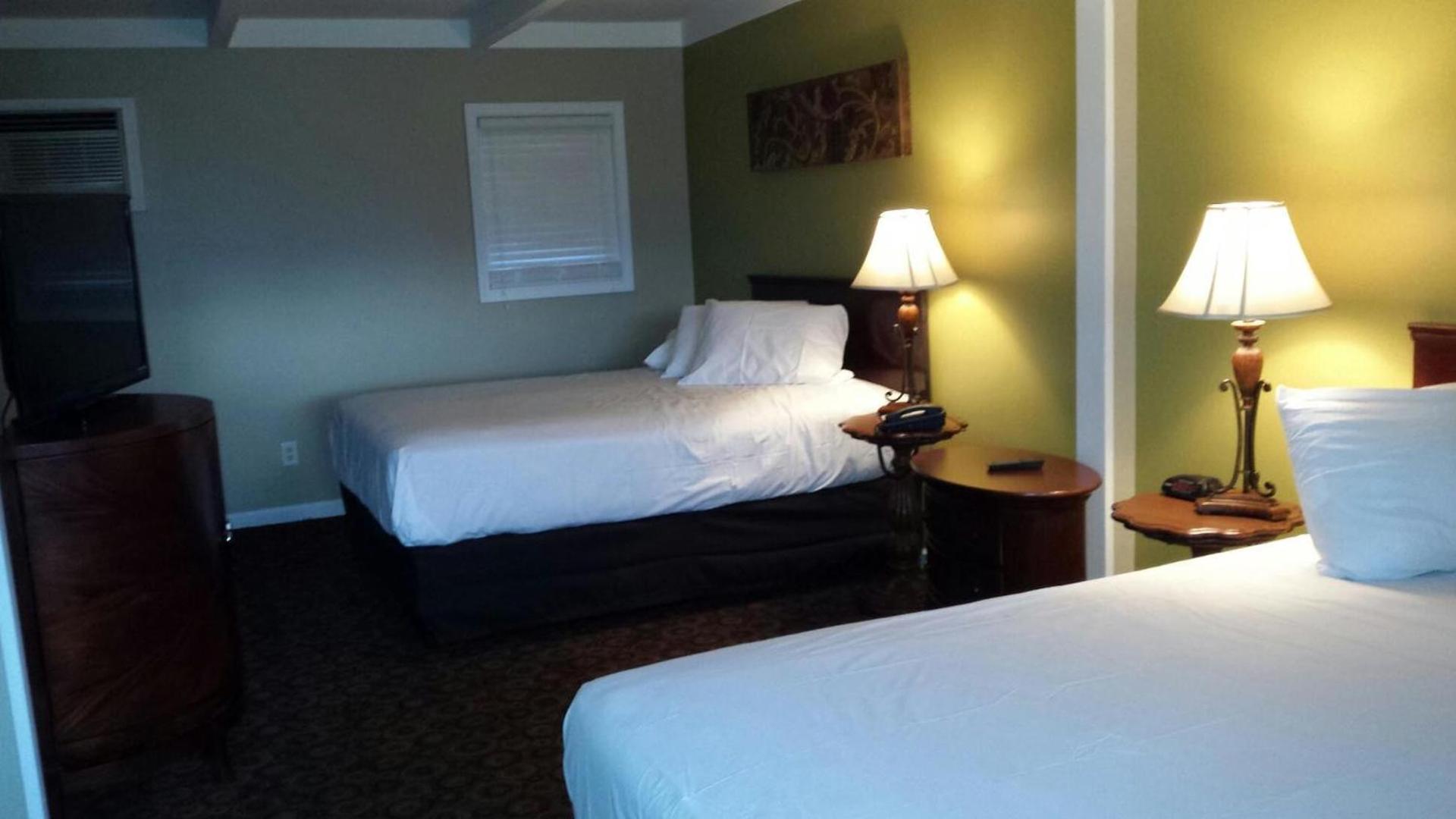 Kentucky Lake Inn photo 5