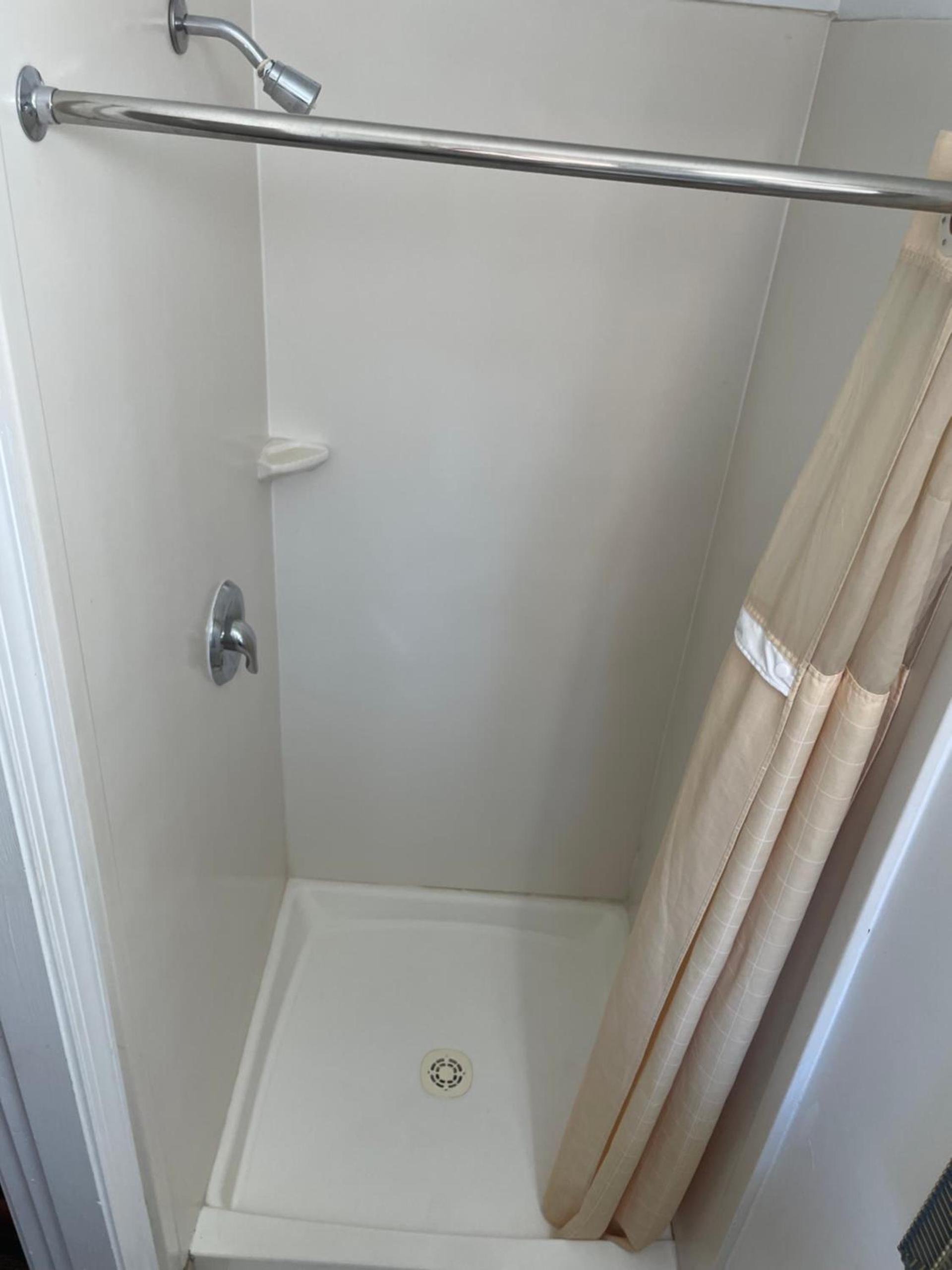 Express Inn photo 10