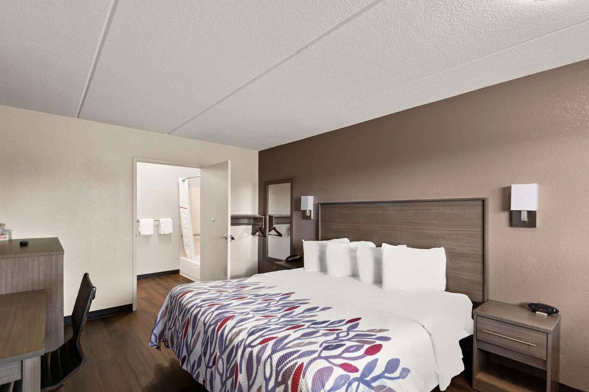 Red Roof Inn Binghamton - Johnson City photo 23