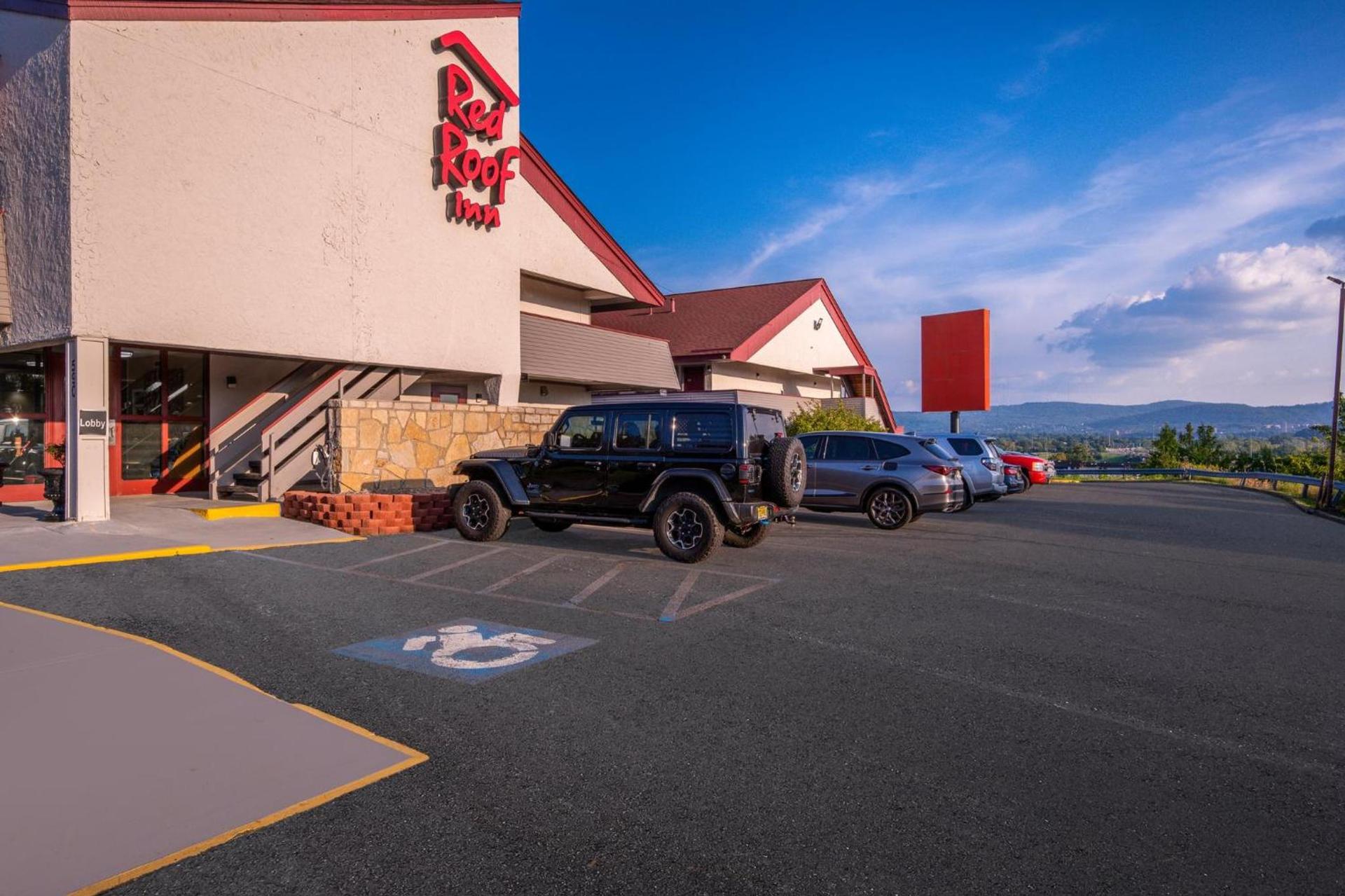 Red Roof Inn Binghamton - Johnson City photo 35