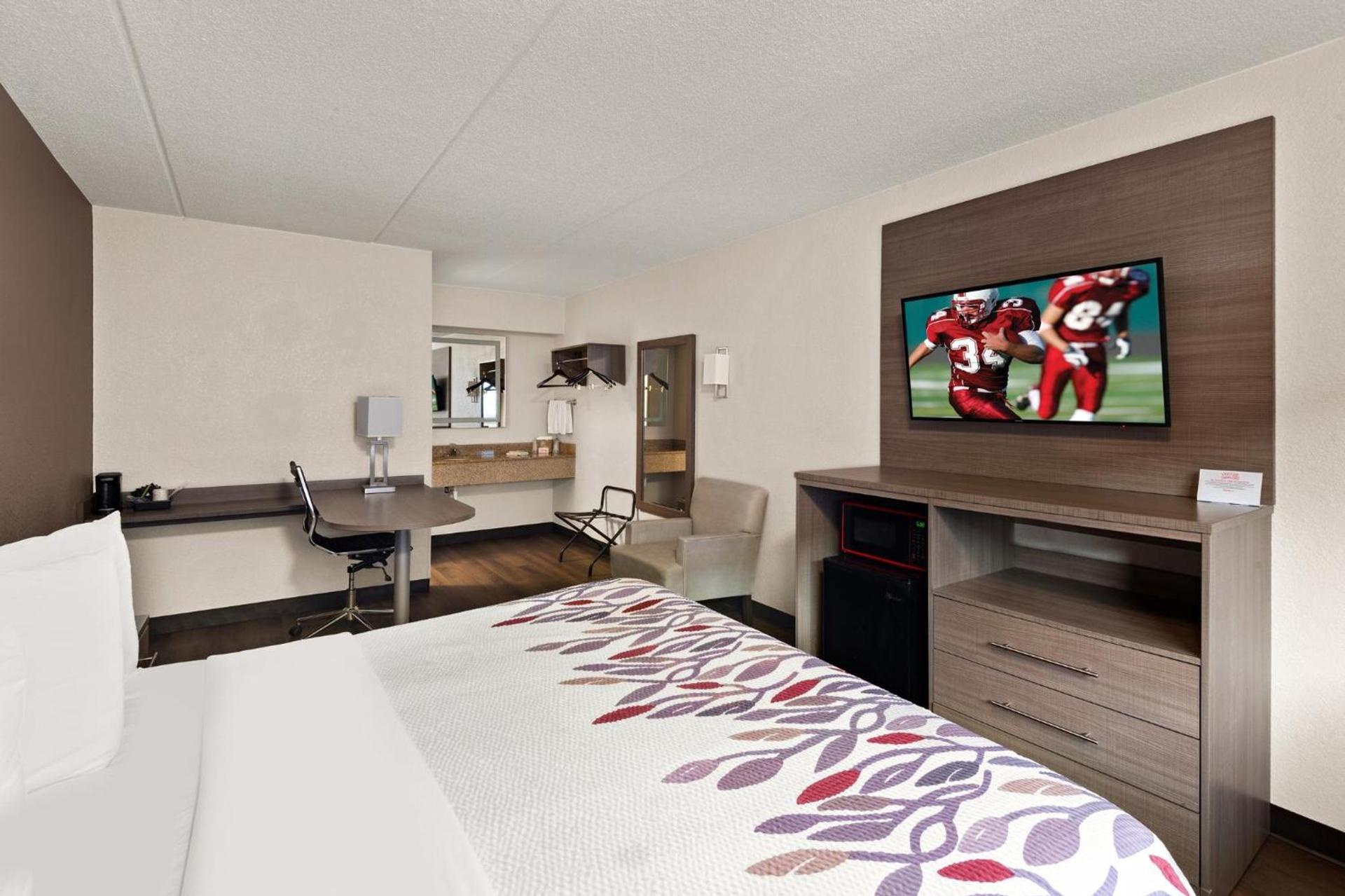 Red Roof Inn Binghamton - Johnson City photo 12