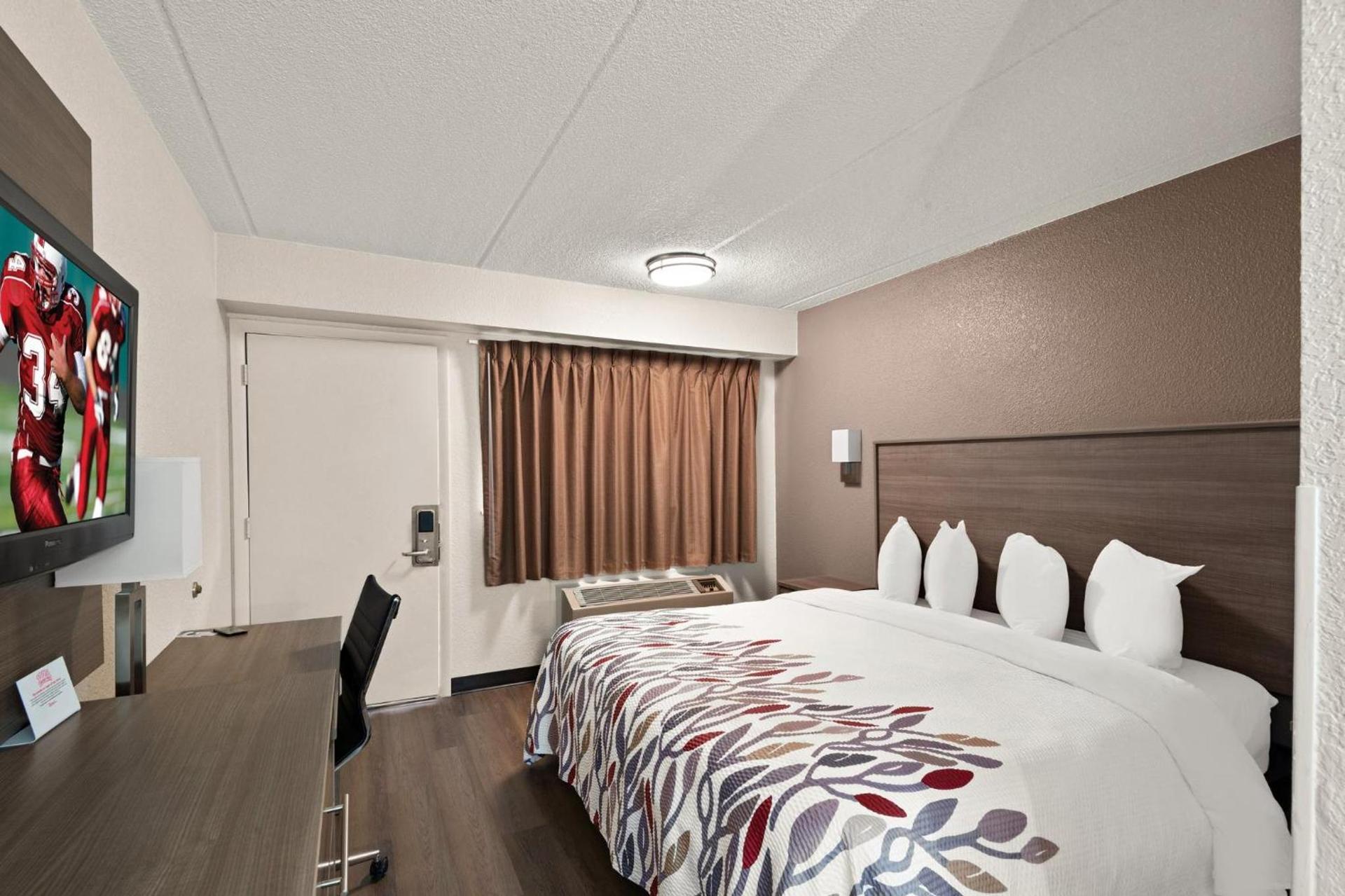 Red Roof Inn Binghamton - Johnson City photo 17