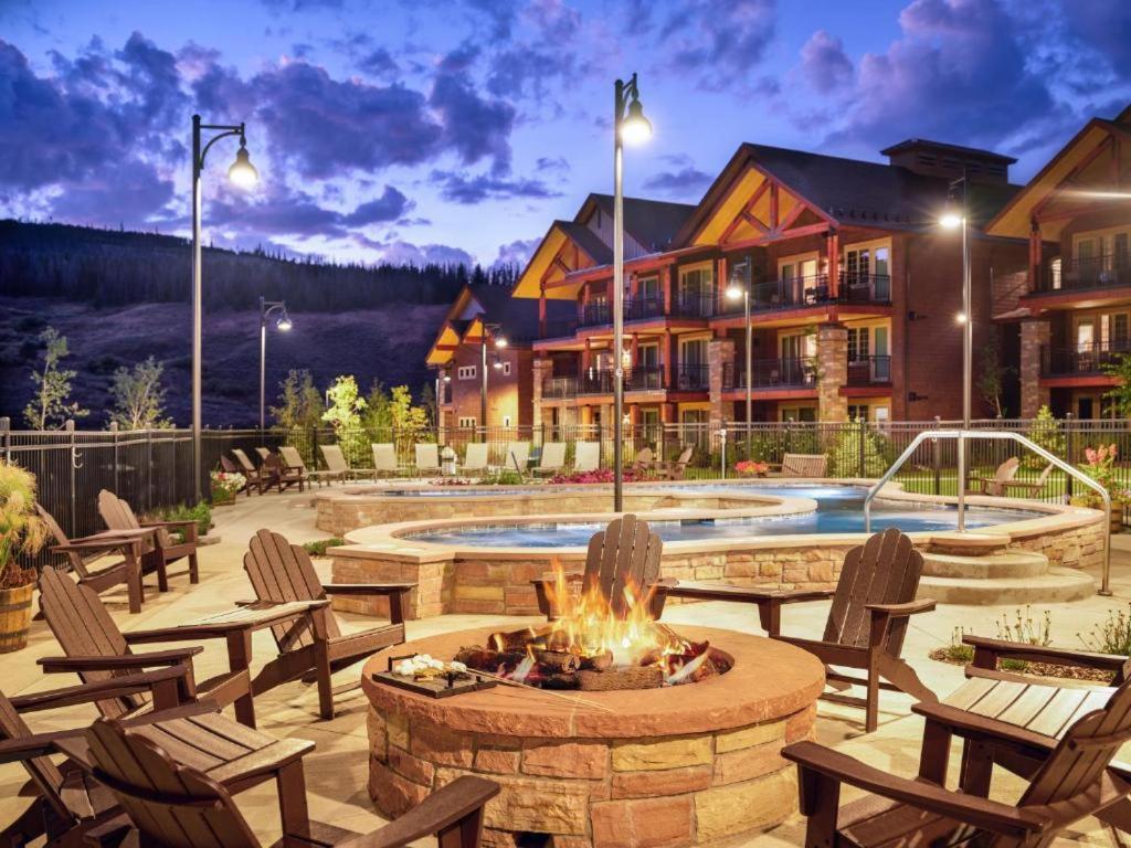 Exquisite Upscale Oasis · Ski Resort photo 16