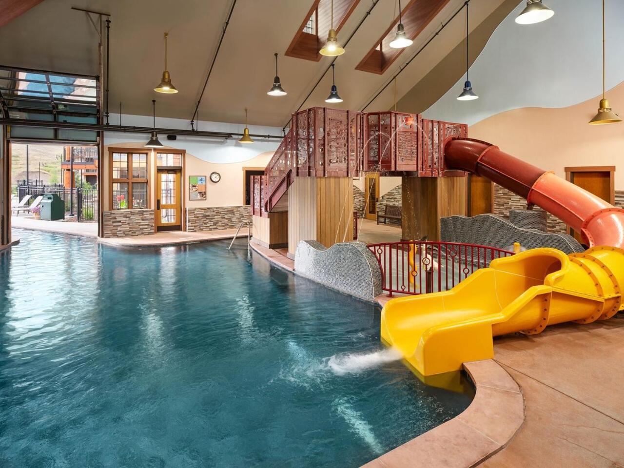 Exquisite Upscale Oasis · Ski Resort photo 19