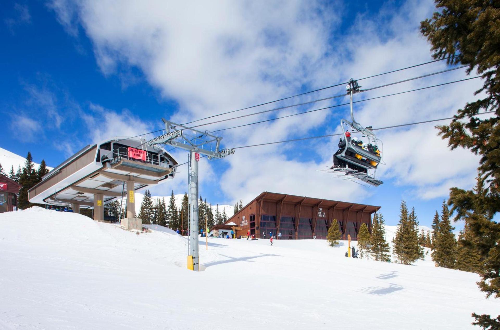 Exquisite Upscale Oasis · Ski Resort photo 8