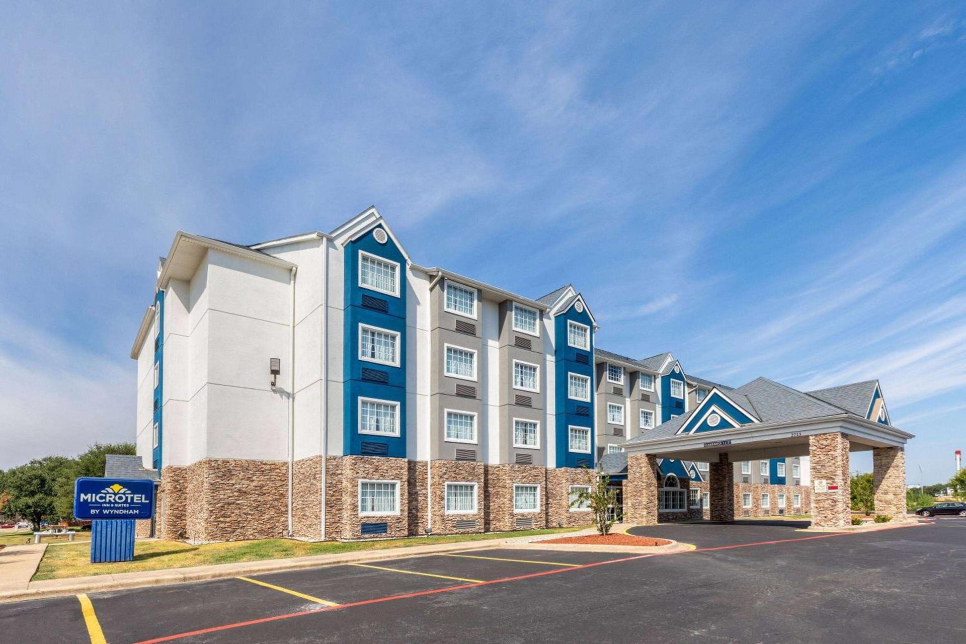 Microtel Inn & Suites by Wyndham Bossier City photo 7