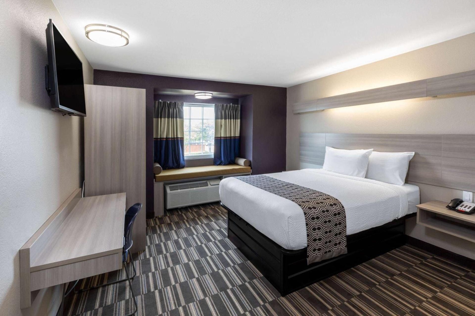 Microtel Inn & Suites by Wyndham Bossier City photo 50