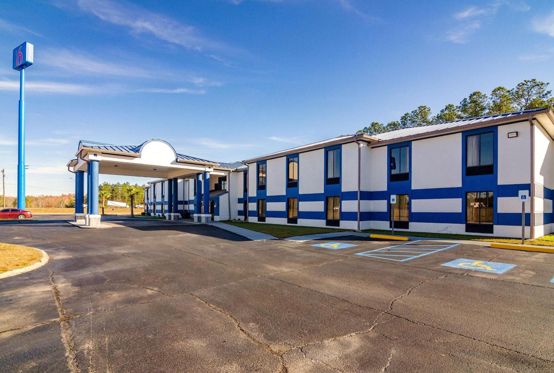 Motel 6 Moss Point, MS photo 3