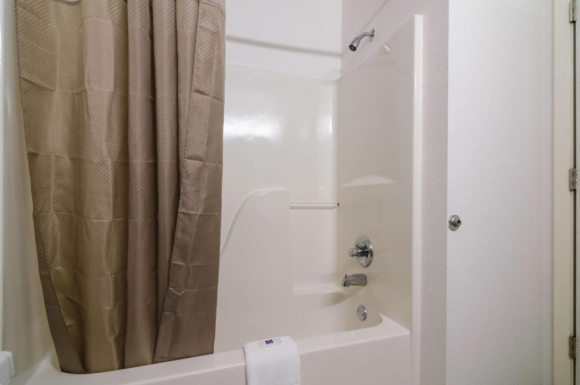 Motel 6 Moss Point, MS photo 23