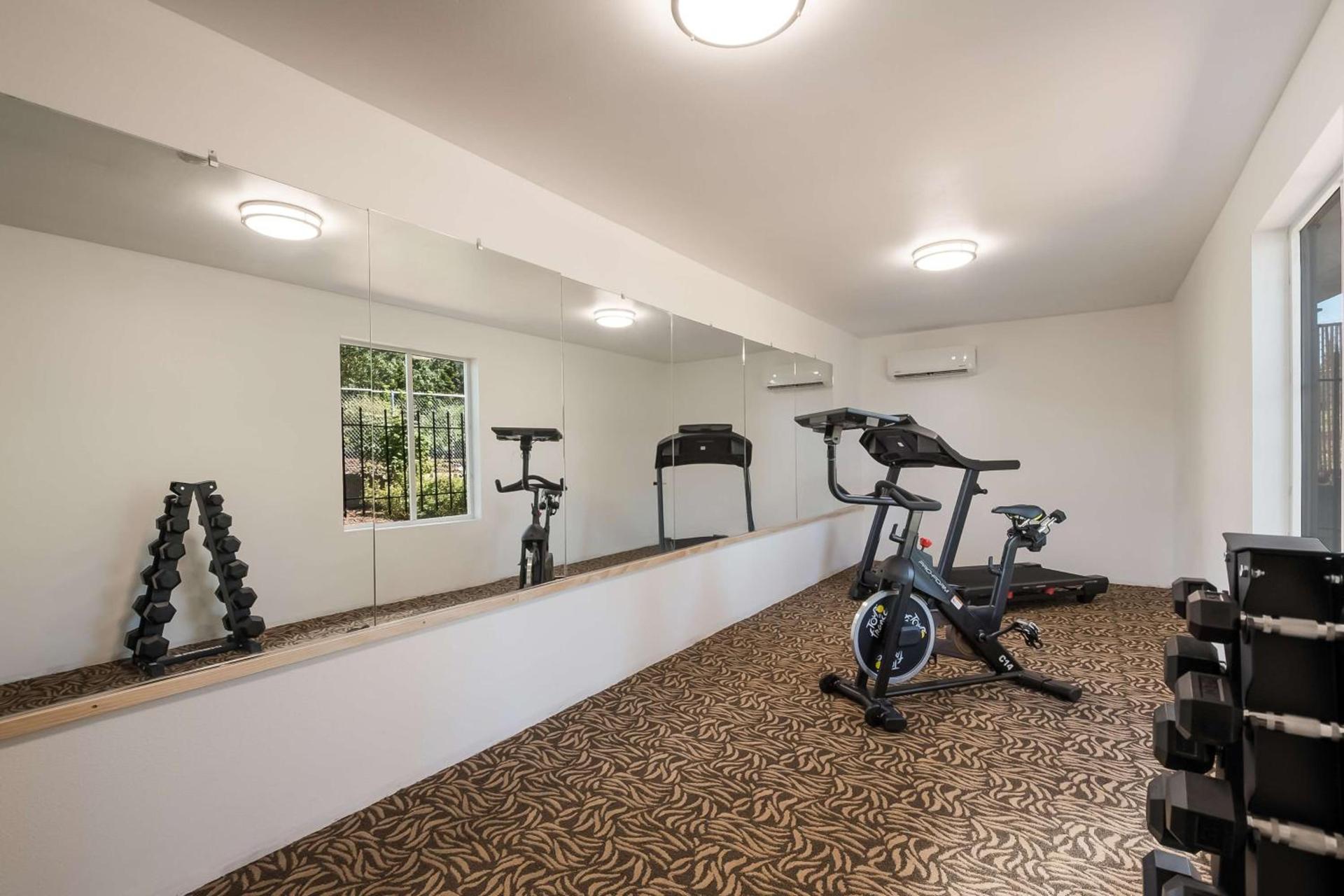 SureStay Plus Hotel by Best Western SeaTac Airport photo 47
