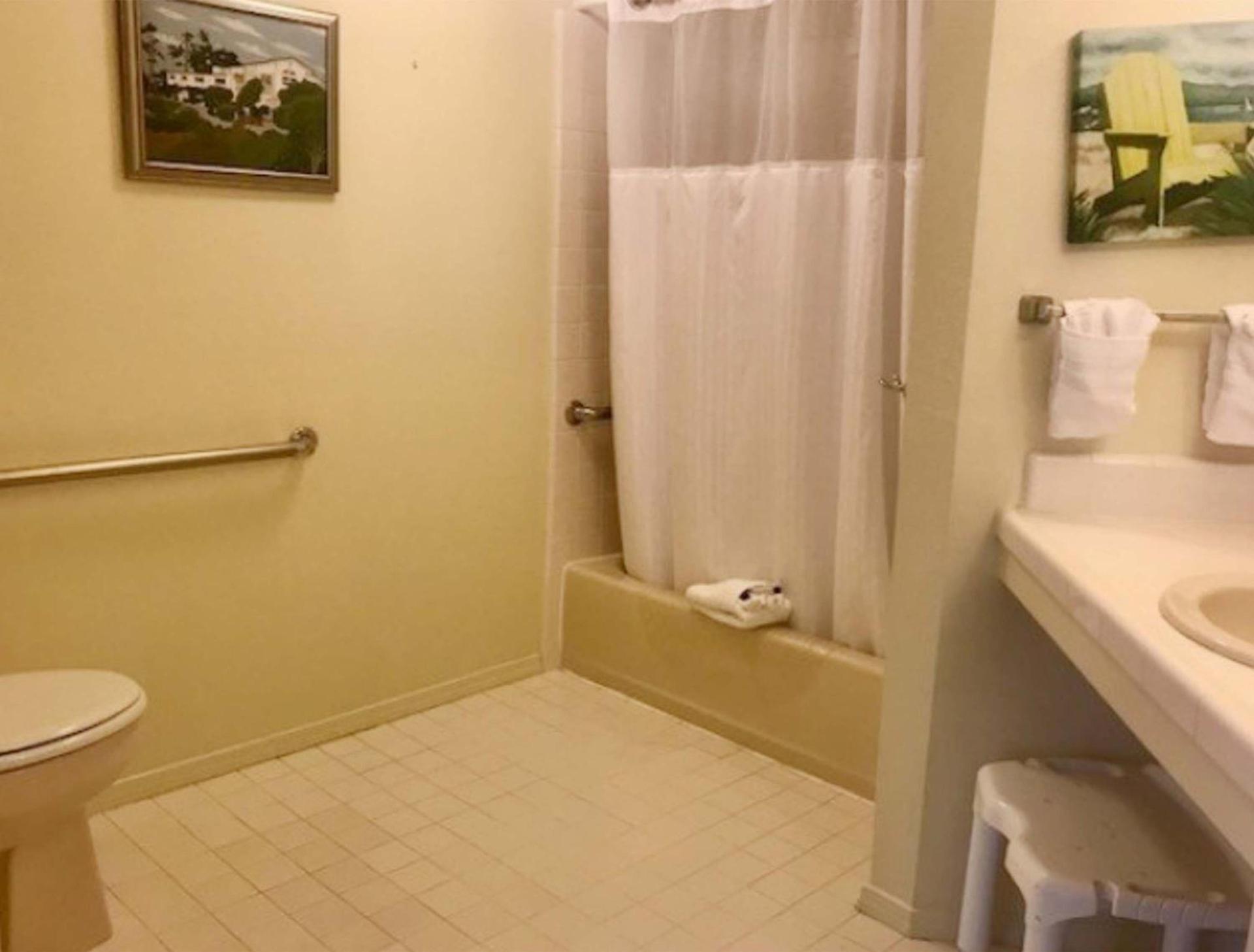 Back Bay Inn photo 19
