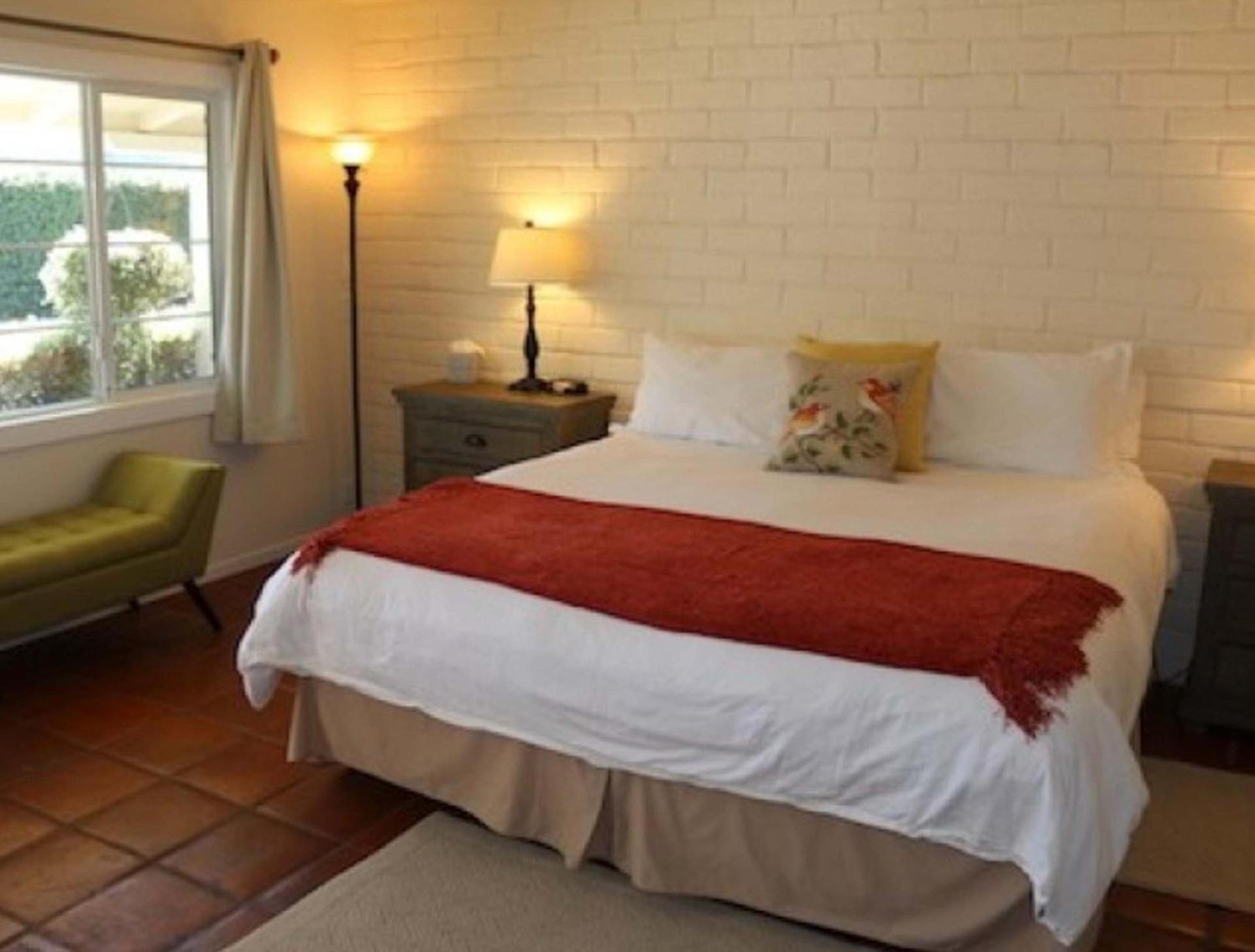 Back Bay Inn photo 32